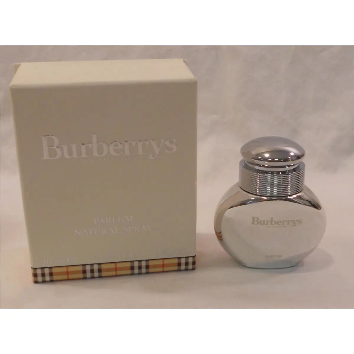 Vintage Burberrys of London 1.0oz/30ml Parfum Natural Spray For Women