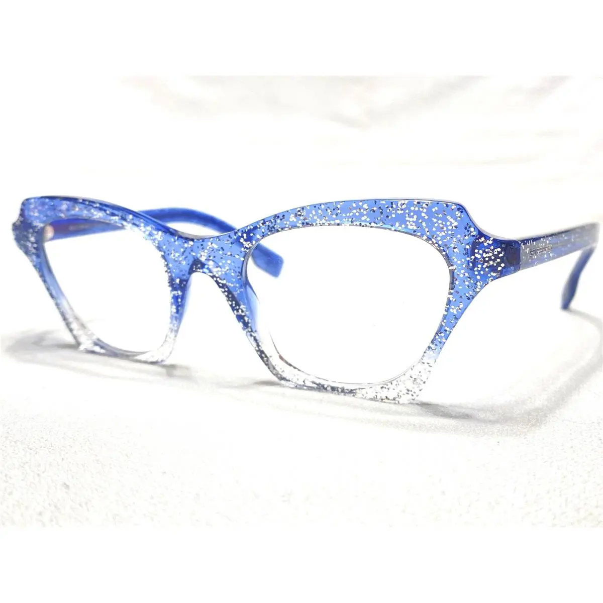 Burberry B4283 3772/1W Women`s Blue Glitter Cats Eyeglasses Frames 49/21 140