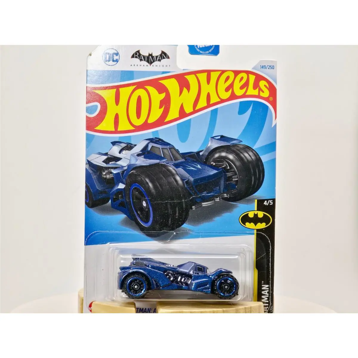 Hot Wheels Batman 1:64 Diecast Car Collection Batmobile
