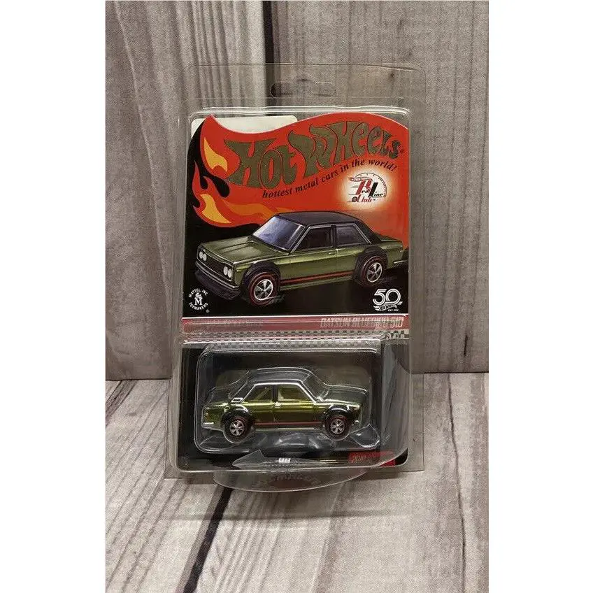 Hot Wheels 2018 Club Car Exclusive Datsun Bluebird 510 w/ Patch P