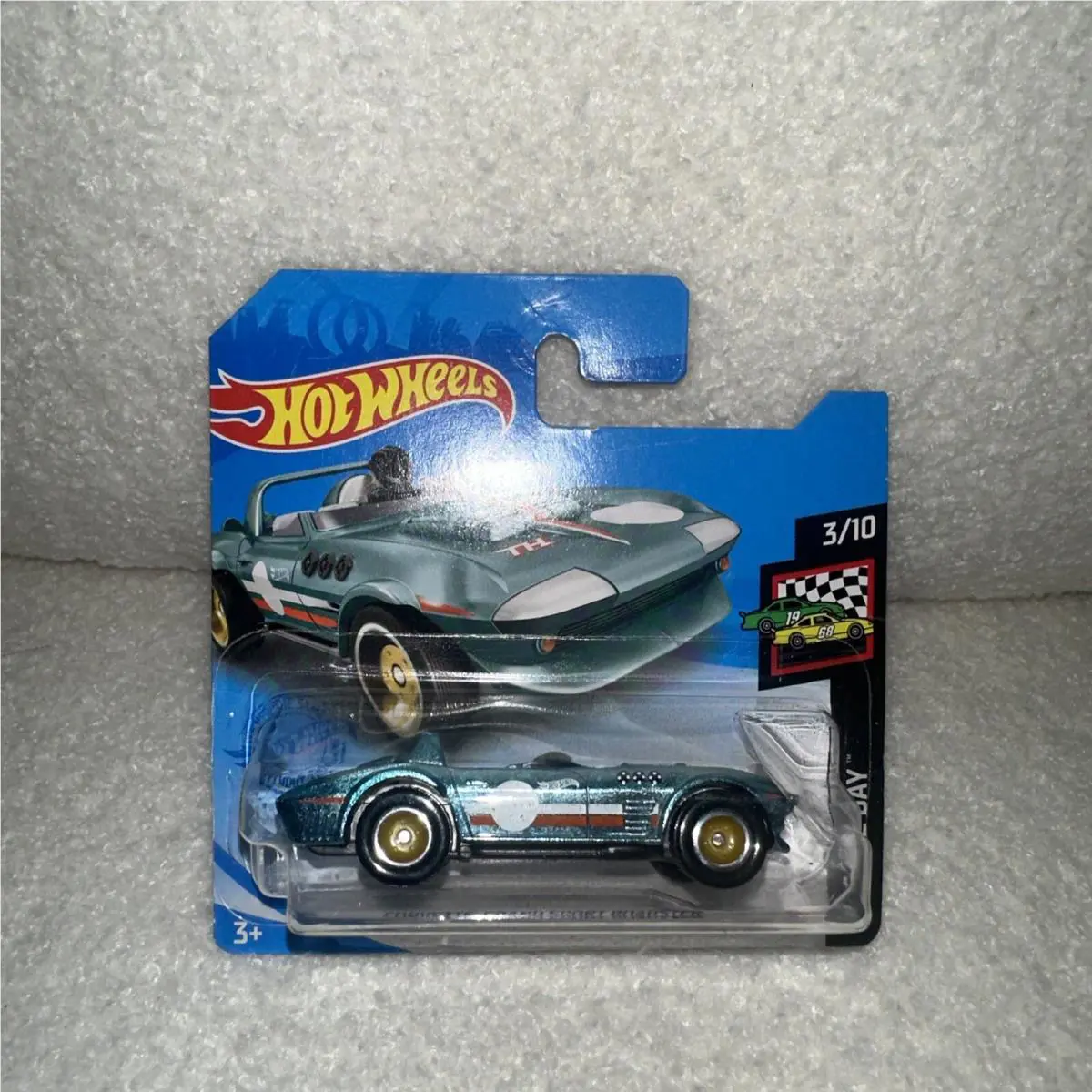 Hot Wheels 2021 Super Treasure Hunt Corvette Grand Sport Roadster Short Card