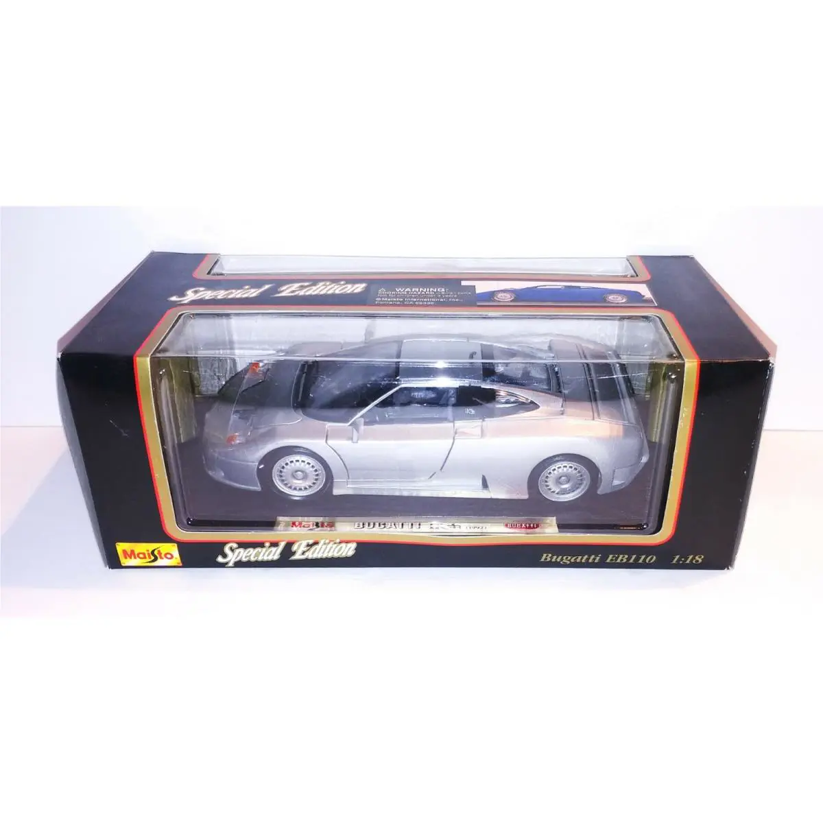 Hot Wheels Metal Gray Die-cast 1/18 Scale Maserati Quattroporte Model Car