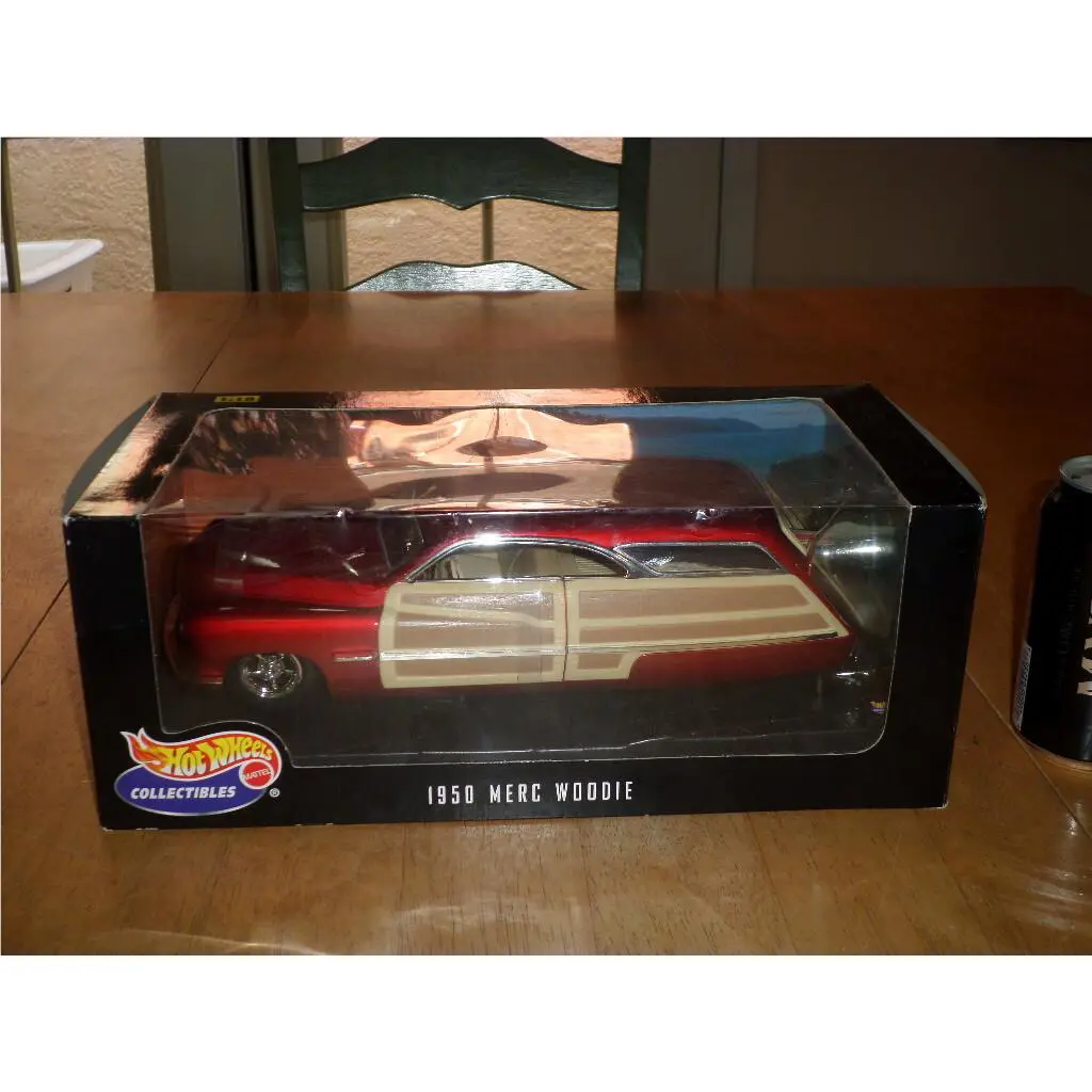 1950 Merc Woodie Hot Wheels - Mattel Die Cast Metal Built Toy Car Scale 1:18