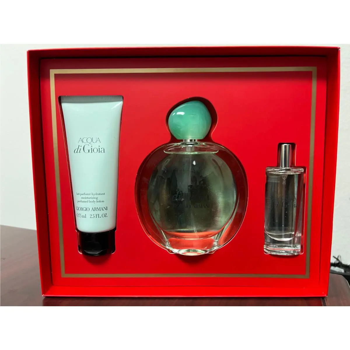 Giorgio Armani Acqua DI Gioia 3 Pieces Gift Set : 3.4 Edp Spray 2.5 Lotion 15 ML Edp Spray