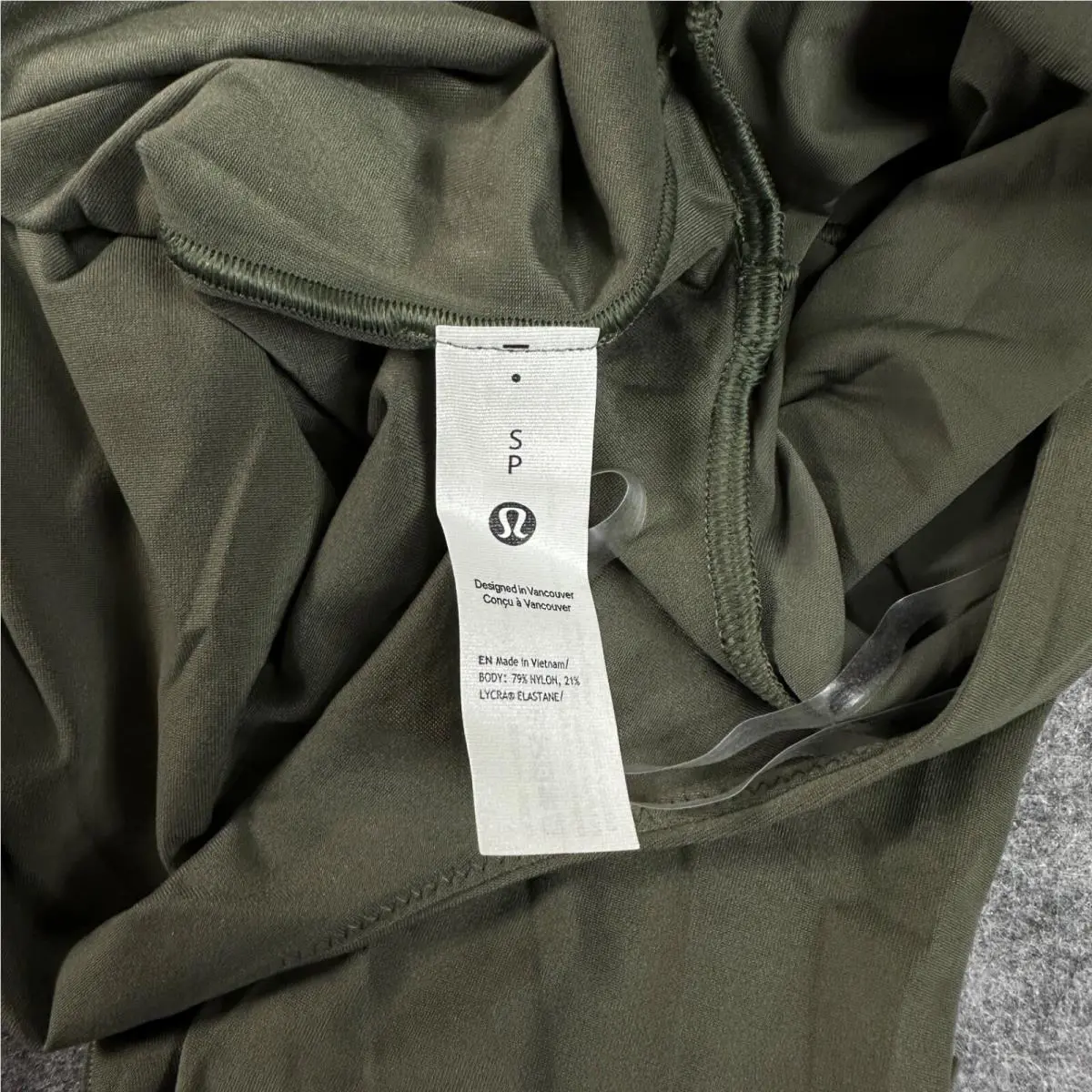Lululemon clothing - Green 10