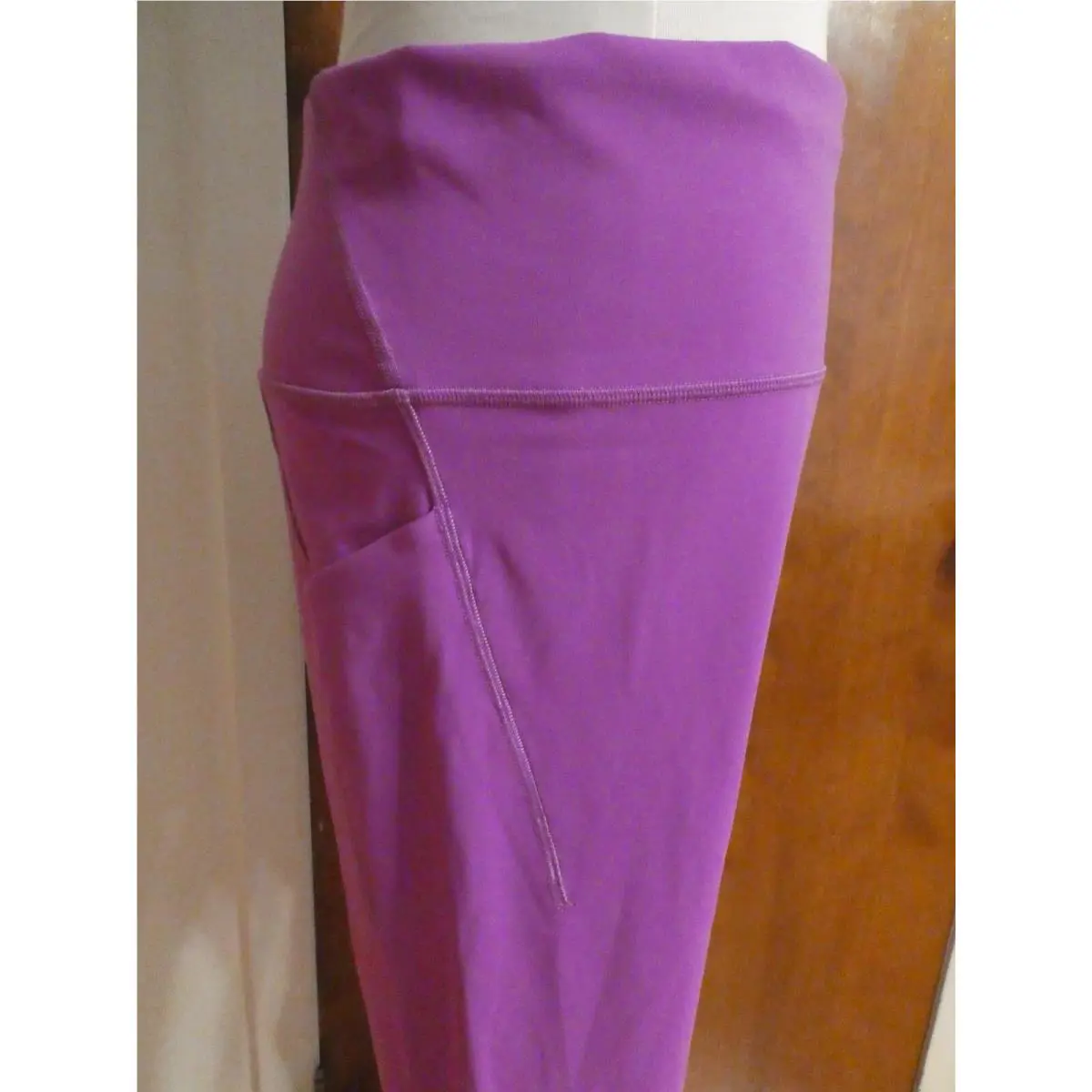 Lululemon clothing - Moonlit Magenta 13