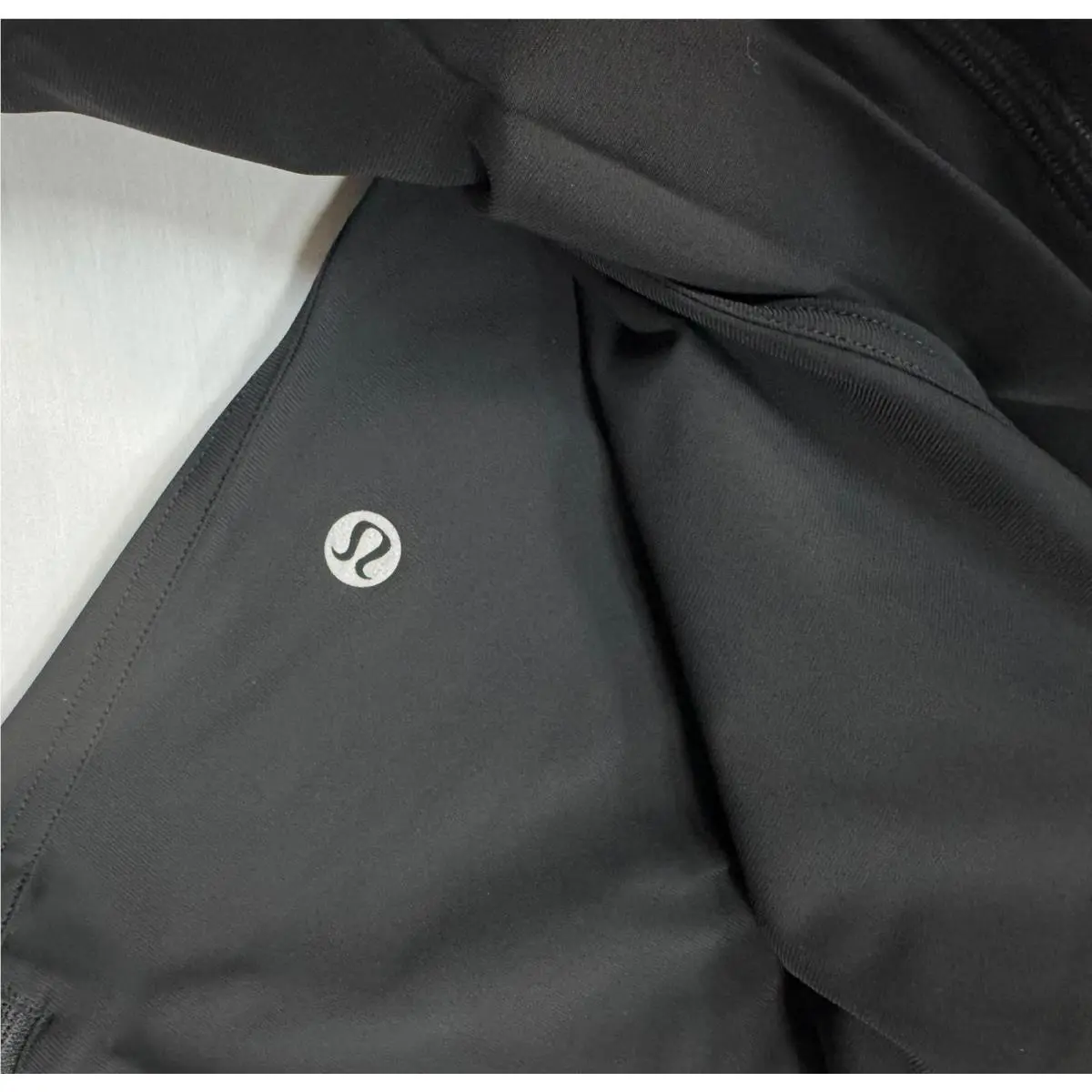 Lululemon clothing - True Navy, asst 5