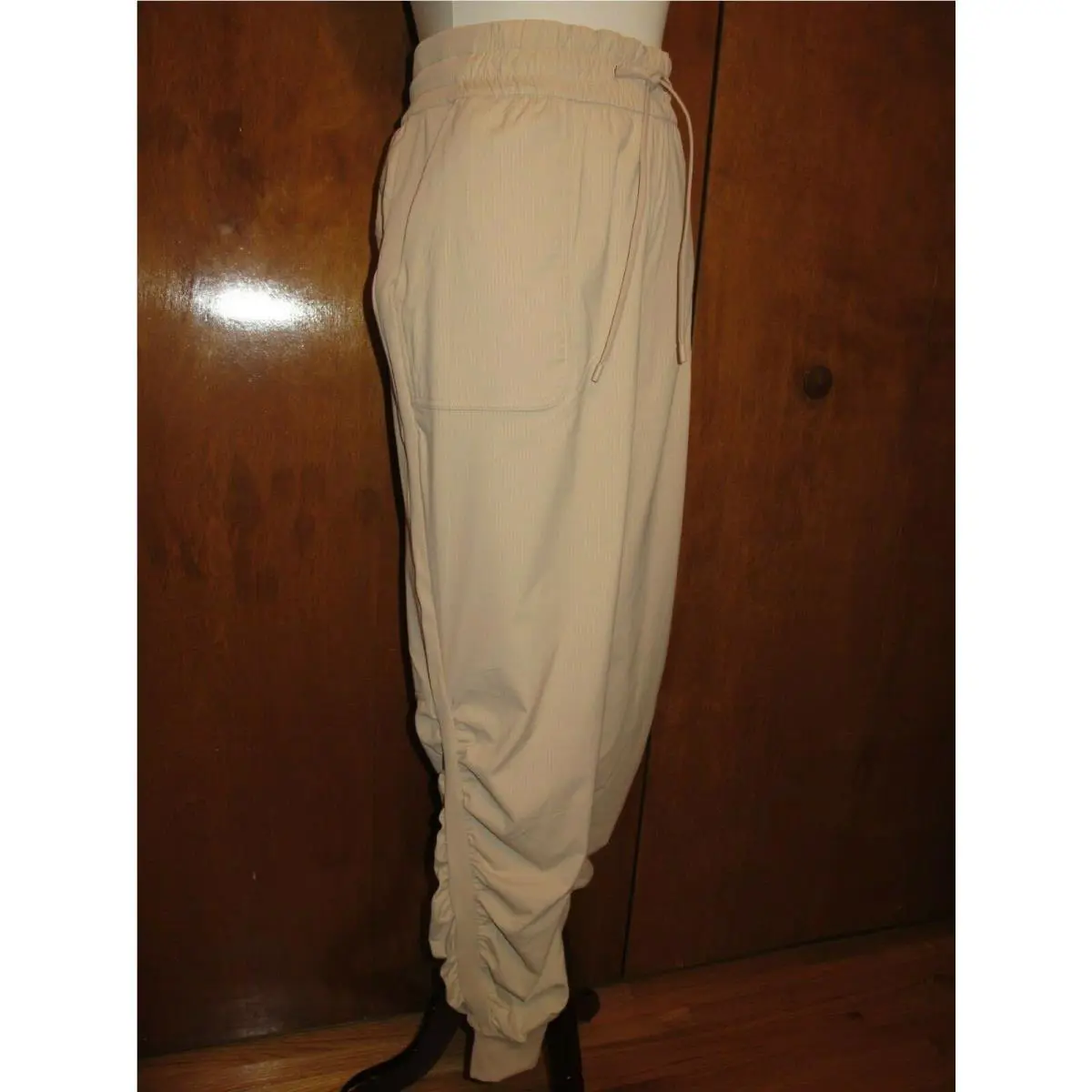 Lululemon clothing - trench 17