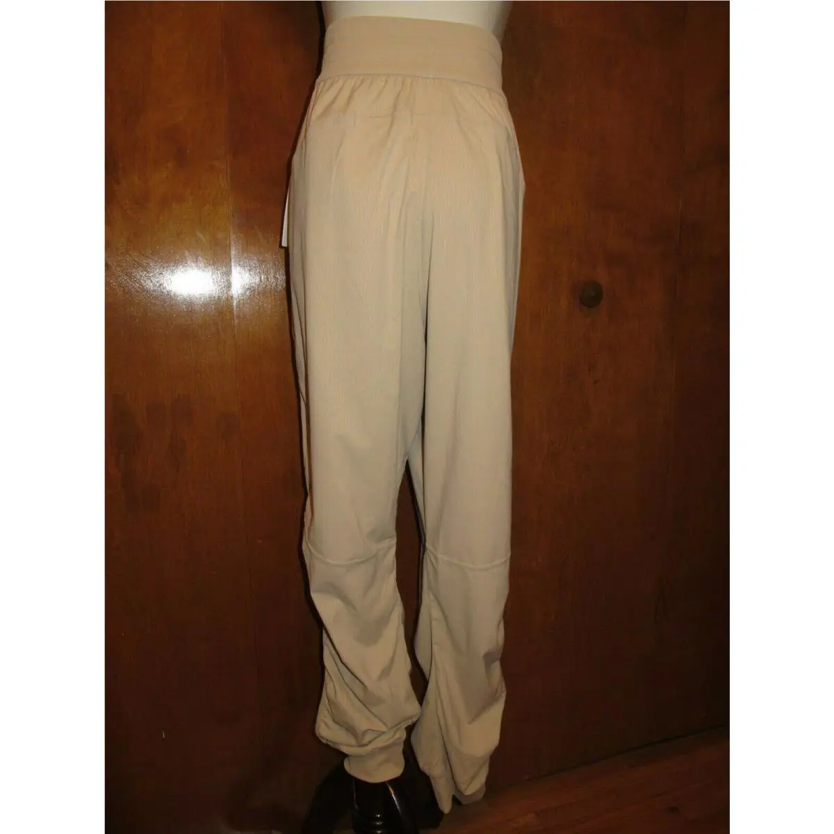 Lululemon clothing - trench 20
