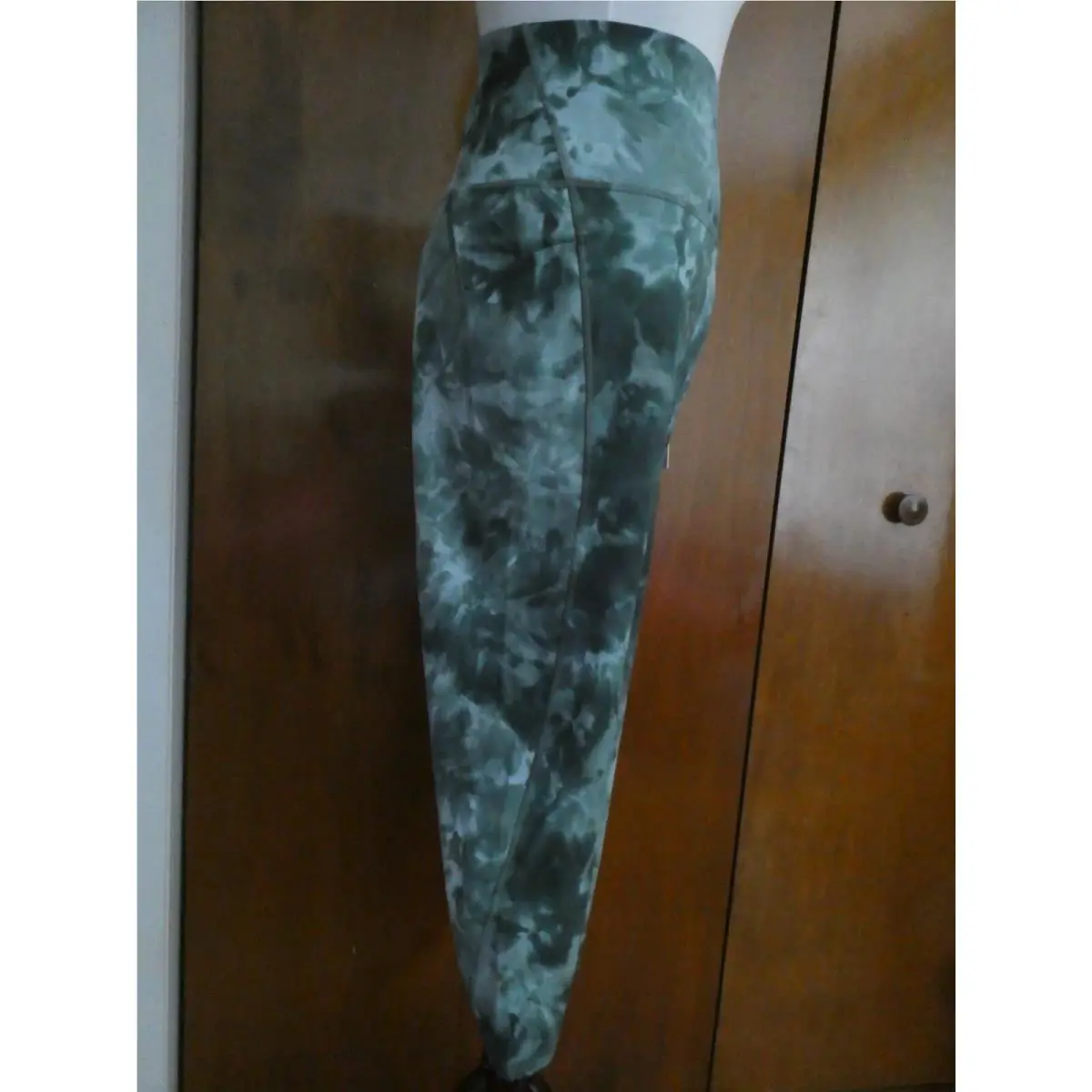 Lululemon clothing - Green 10