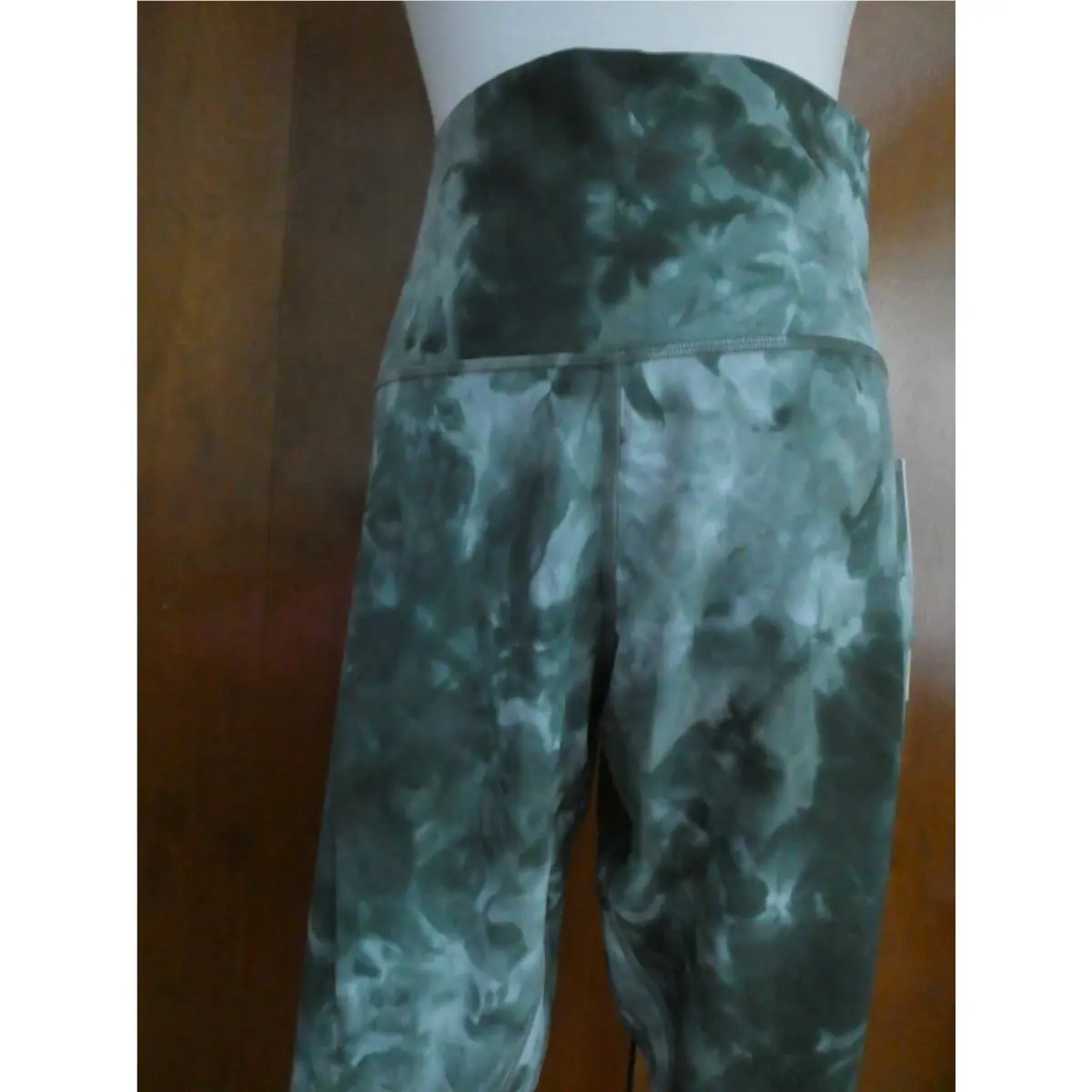 Lululemon clothing - Green 17