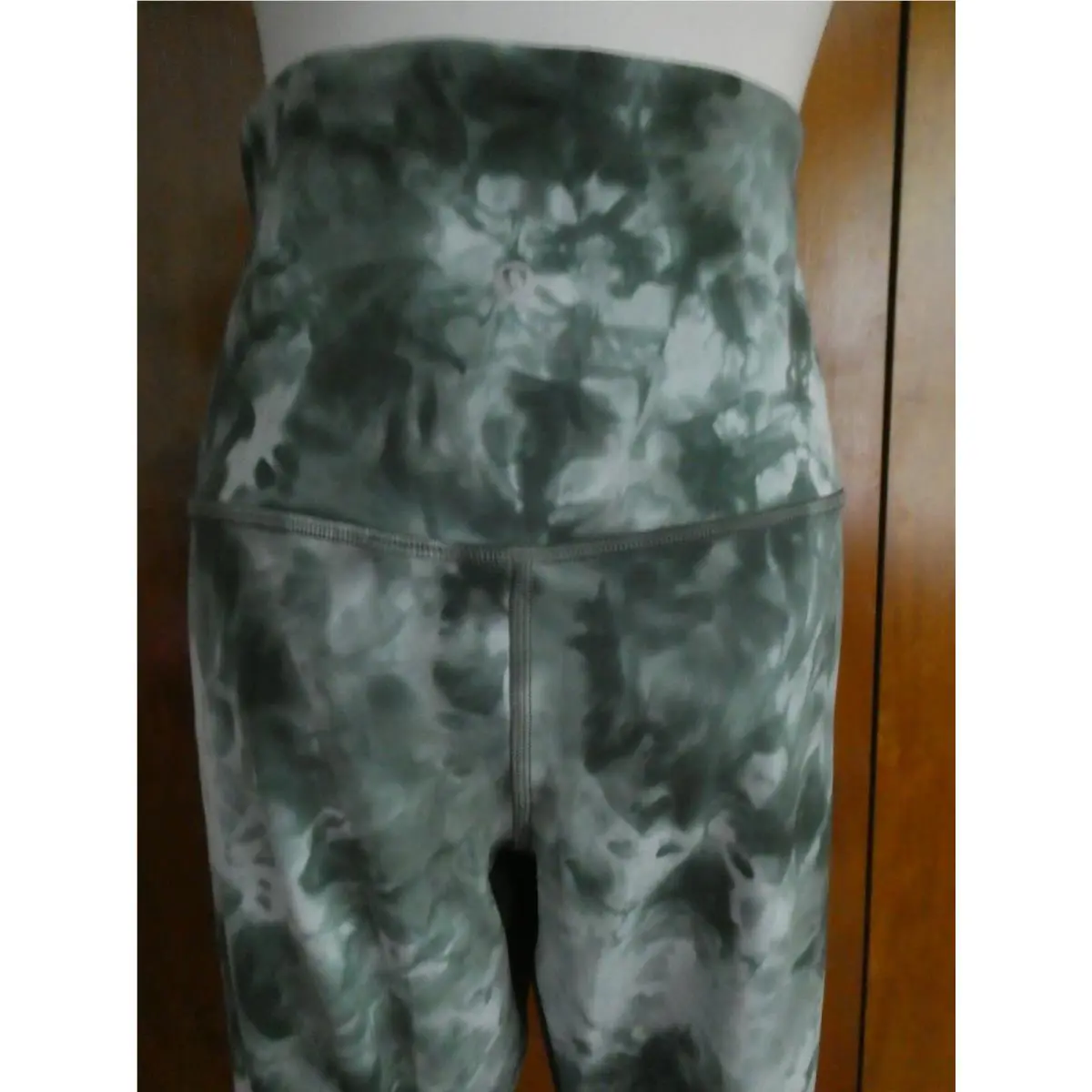 Lululemon clothing - Green 31