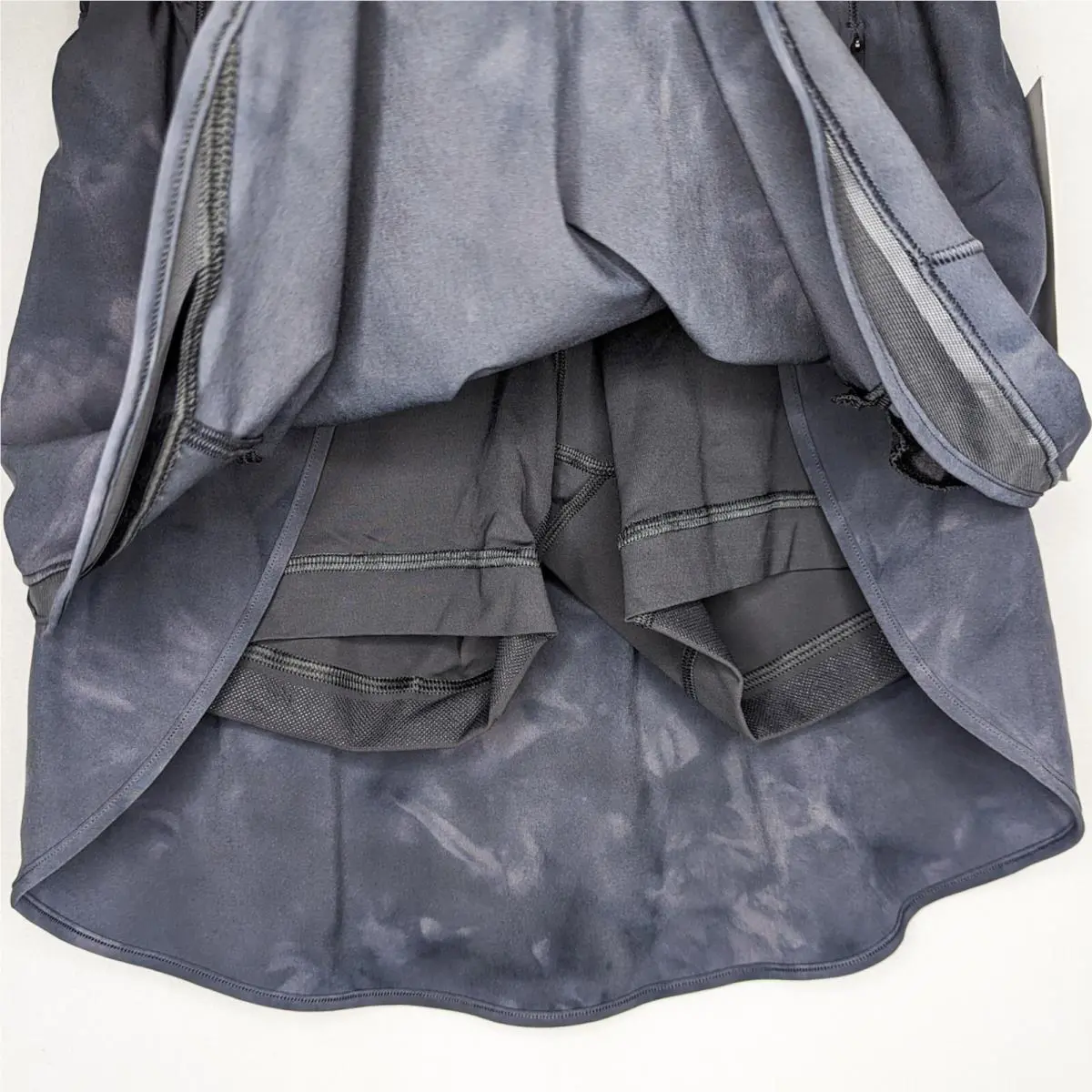Lululemon clothing - Gray 1