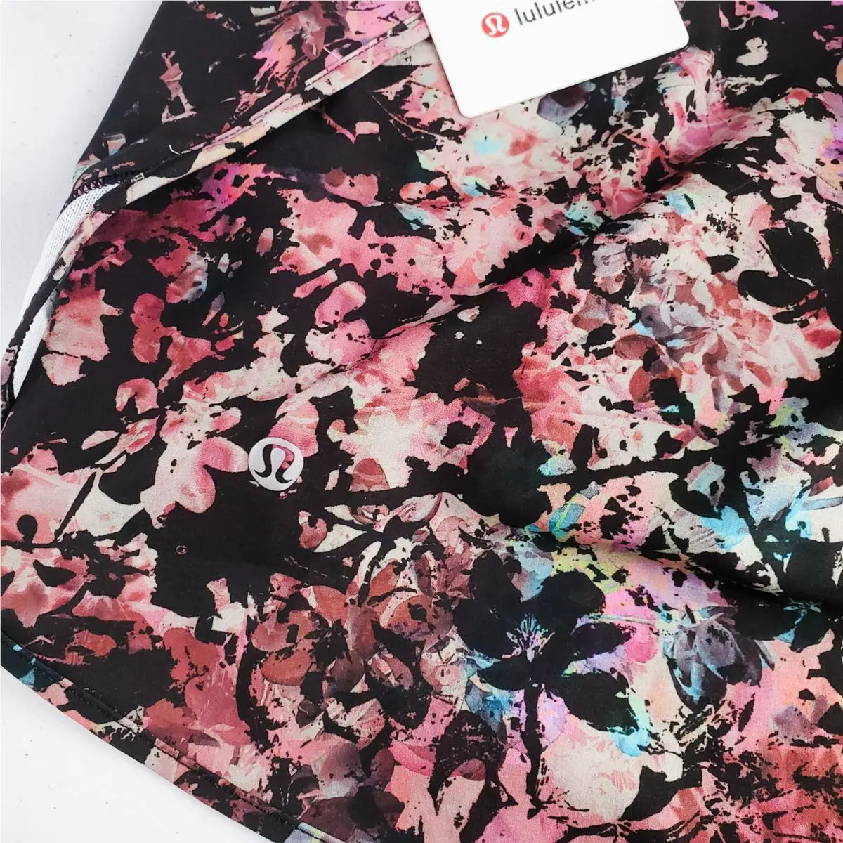 Lululemon clothing - Multicolor 1