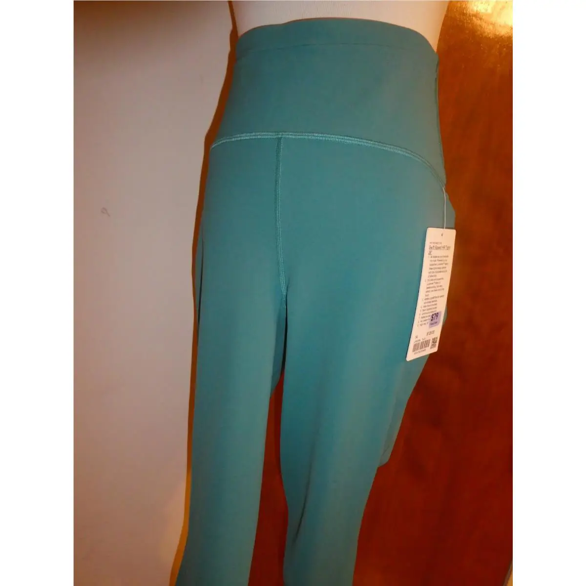 Lululemon clothing - Teal Lagoon 12