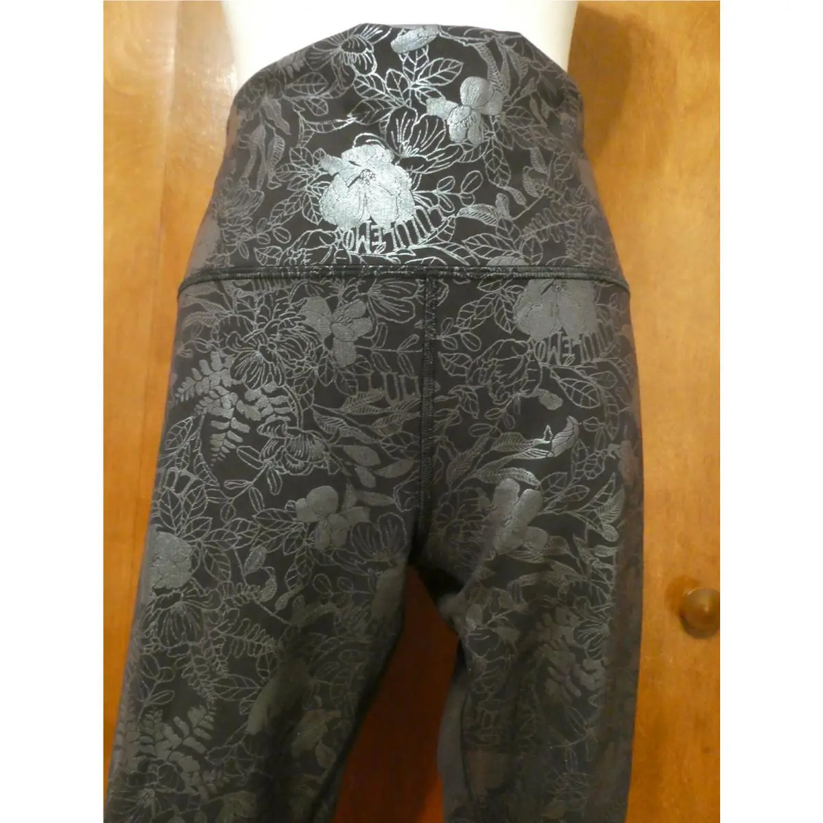 Lululemon clothing - Black 1