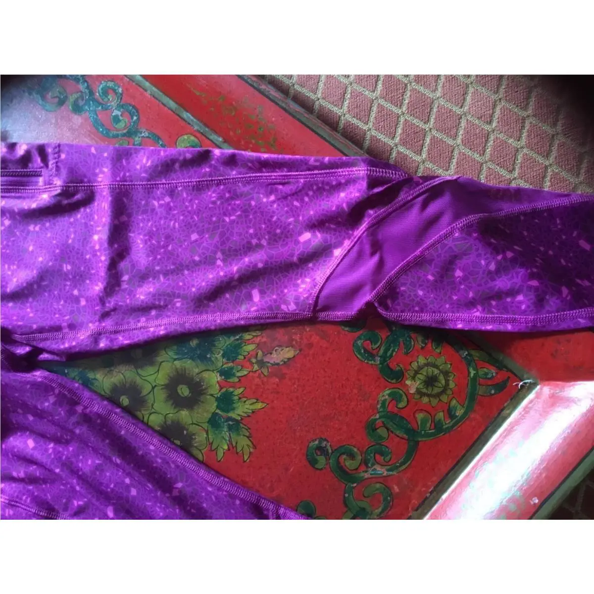 Lululemon clothing - DSWG/REGP Paradise Geo Regal Plum 0