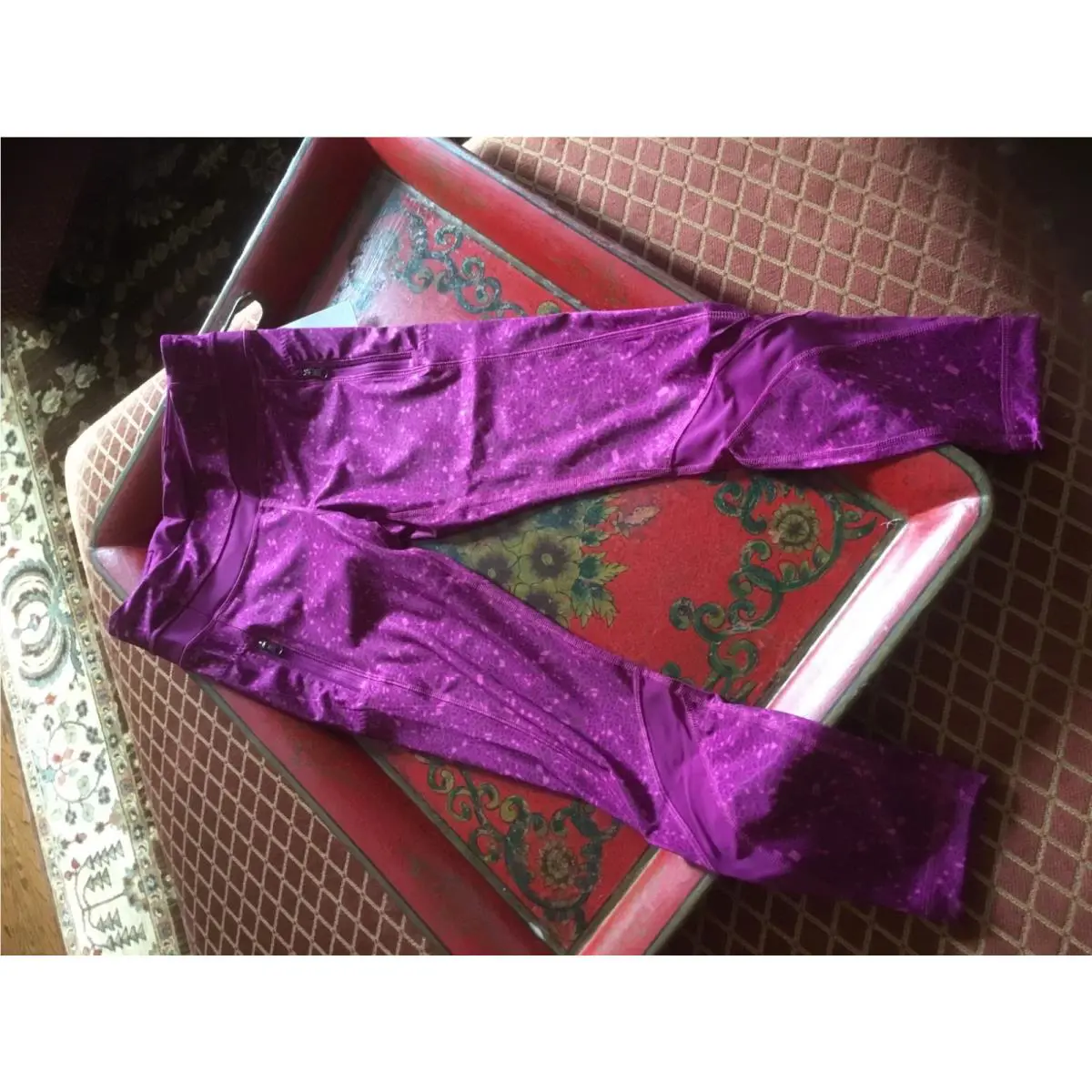 Lululemon clothing - DSWG/REGP Paradise Geo Regal Plum 4