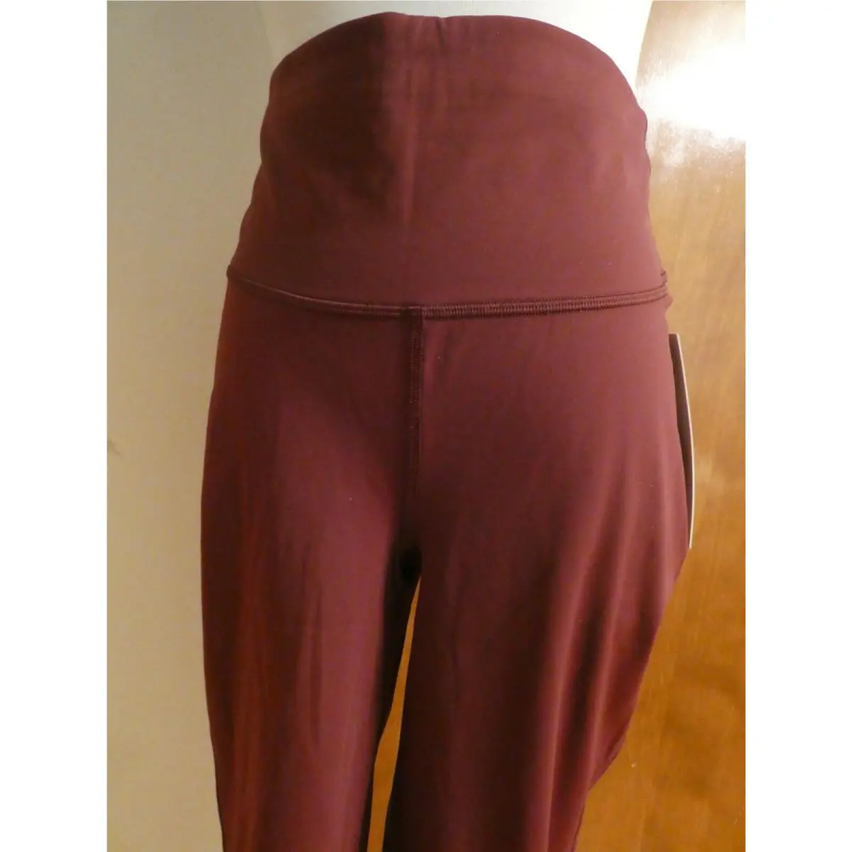 Lululemon clothing - burgundy 1