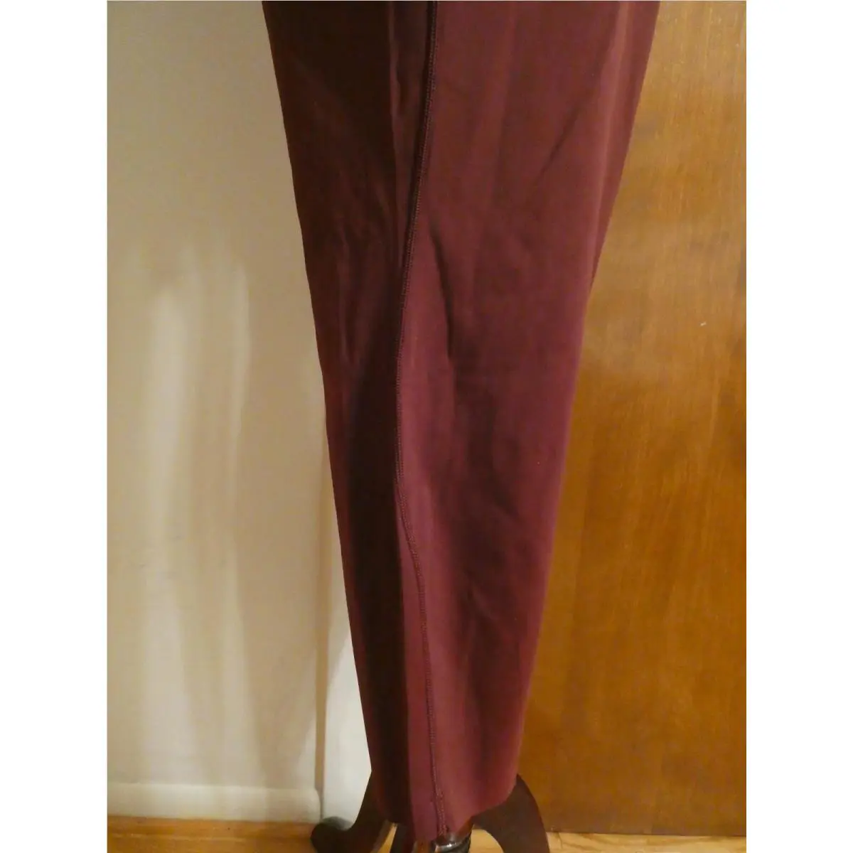 Lululemon clothing - burgundy 19