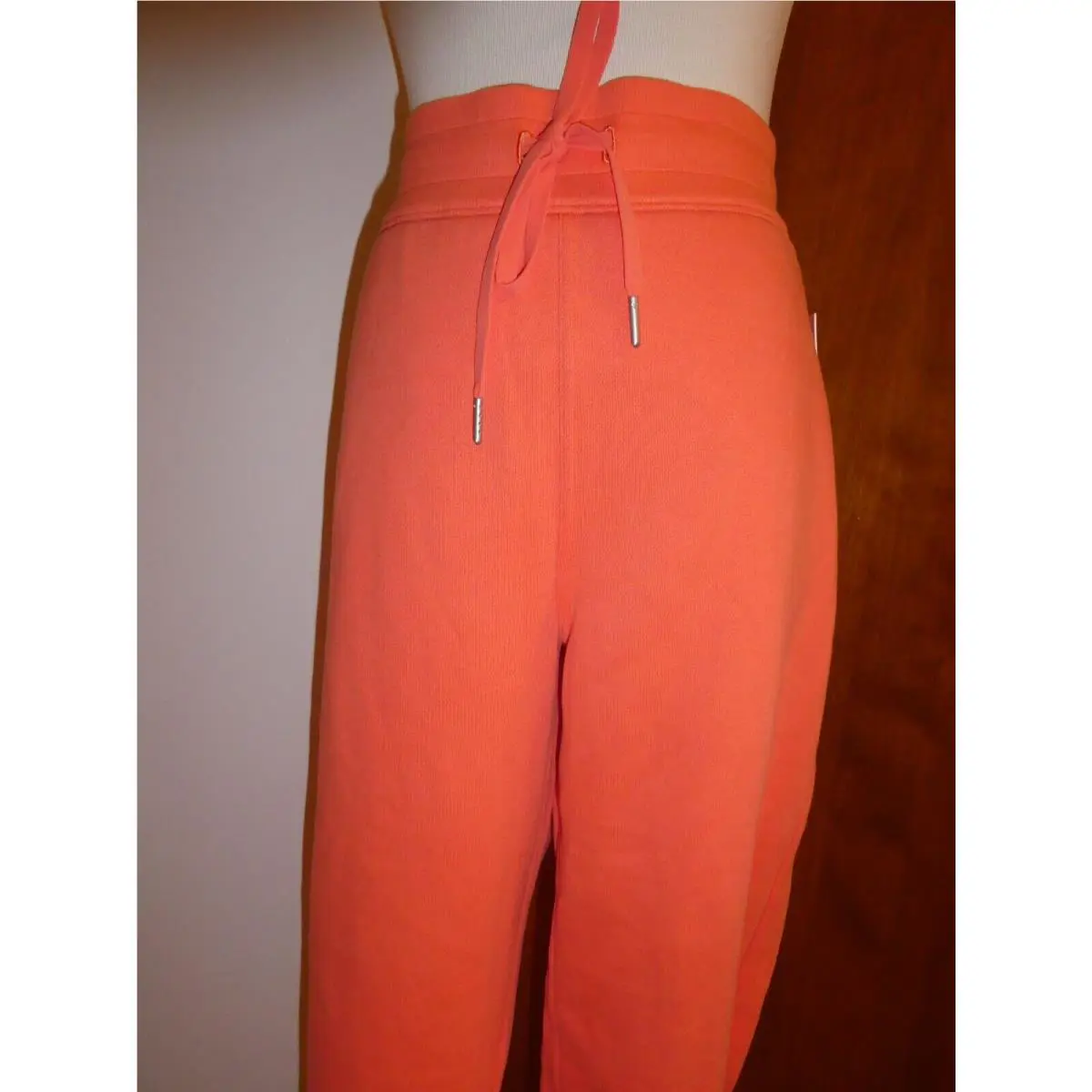 Lululemon clothing - Orange 0
