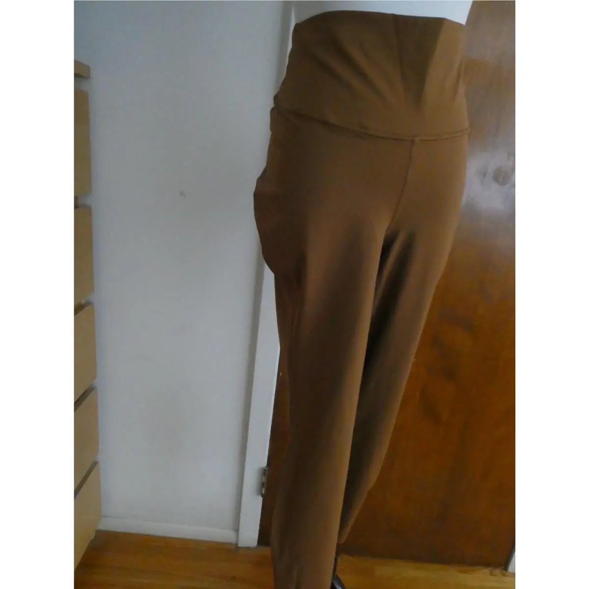 Lululemon clothing - Copper Brown 1