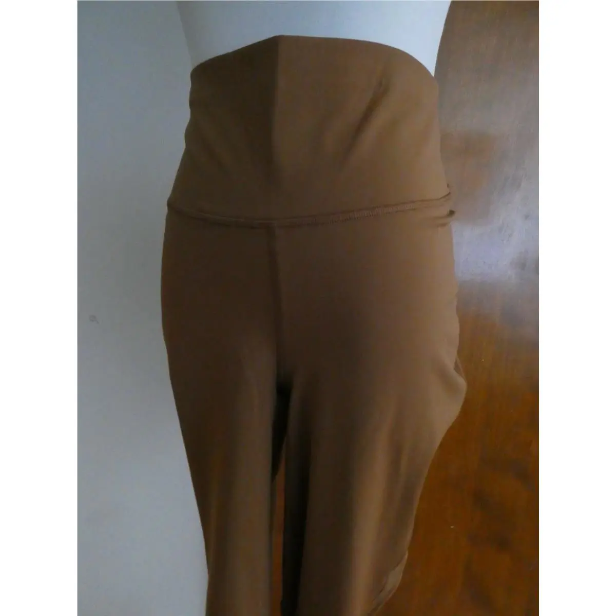 Lululemon clothing - Copper Brown 6