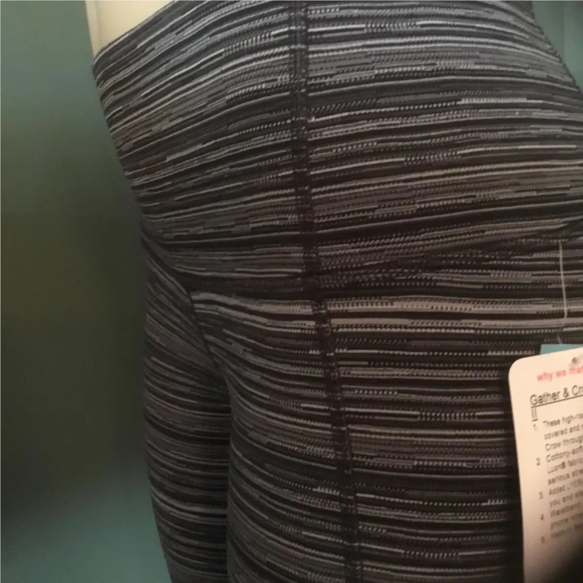 Lululemon clothing - CSGG - cyber black deep coal 4