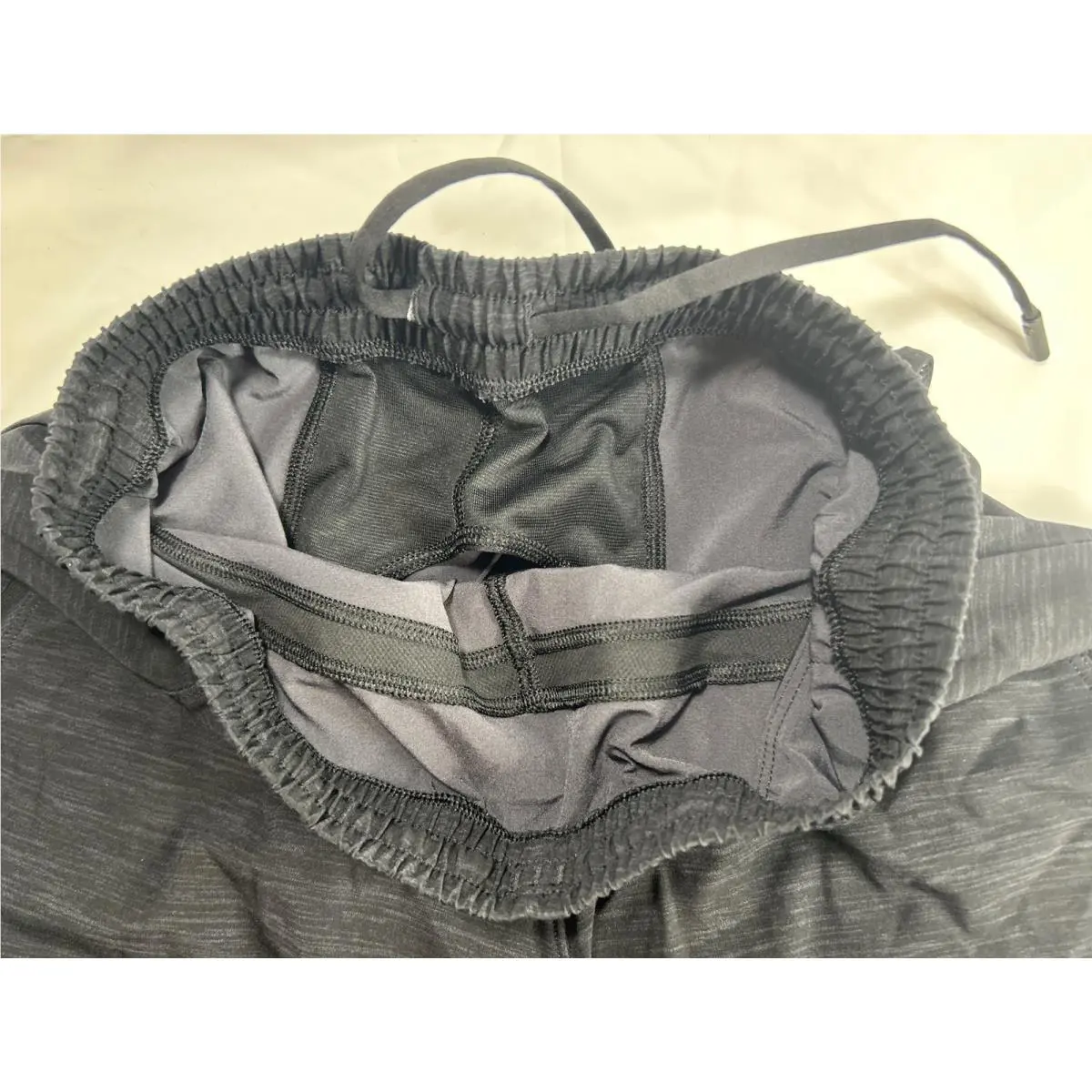 Lululemon clothing - Black 4