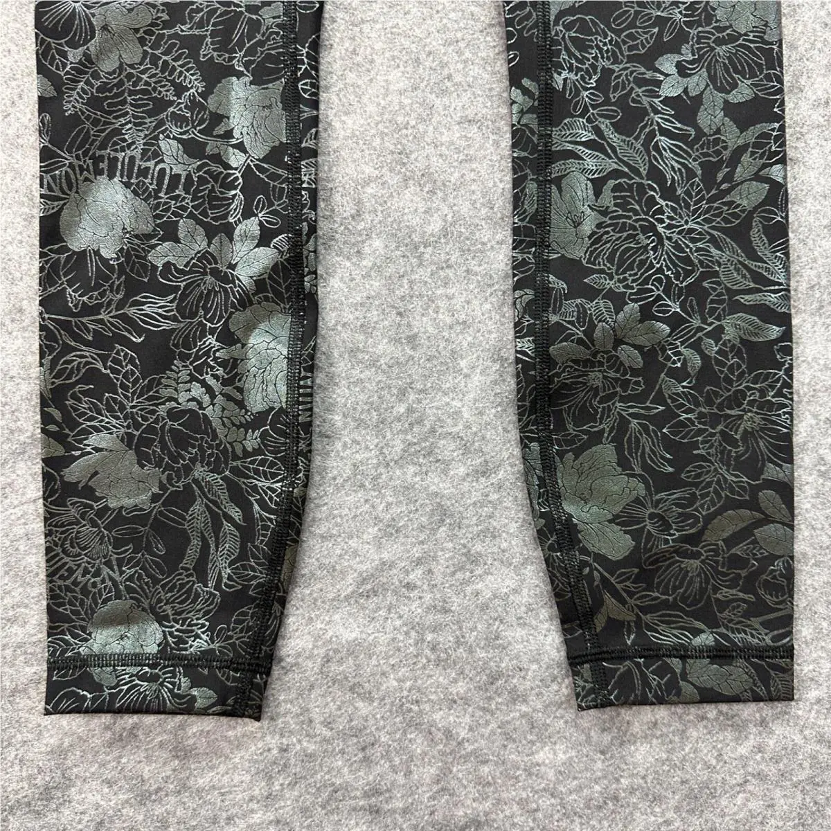 Lululemon clothing - Red 2