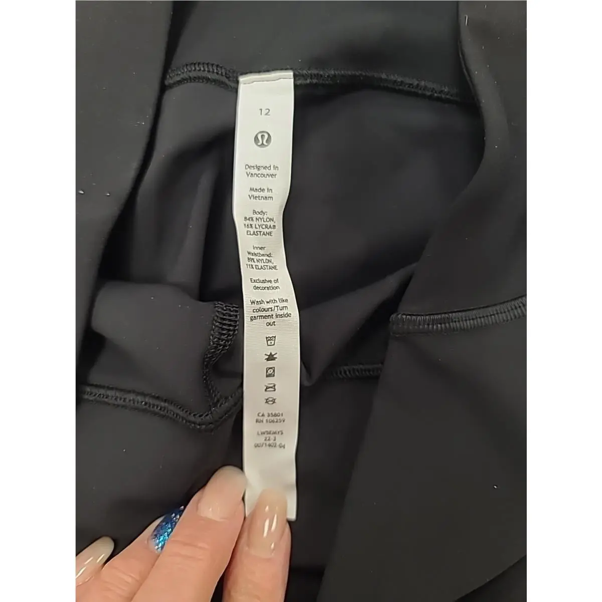 Lululemon clothing - Black 2