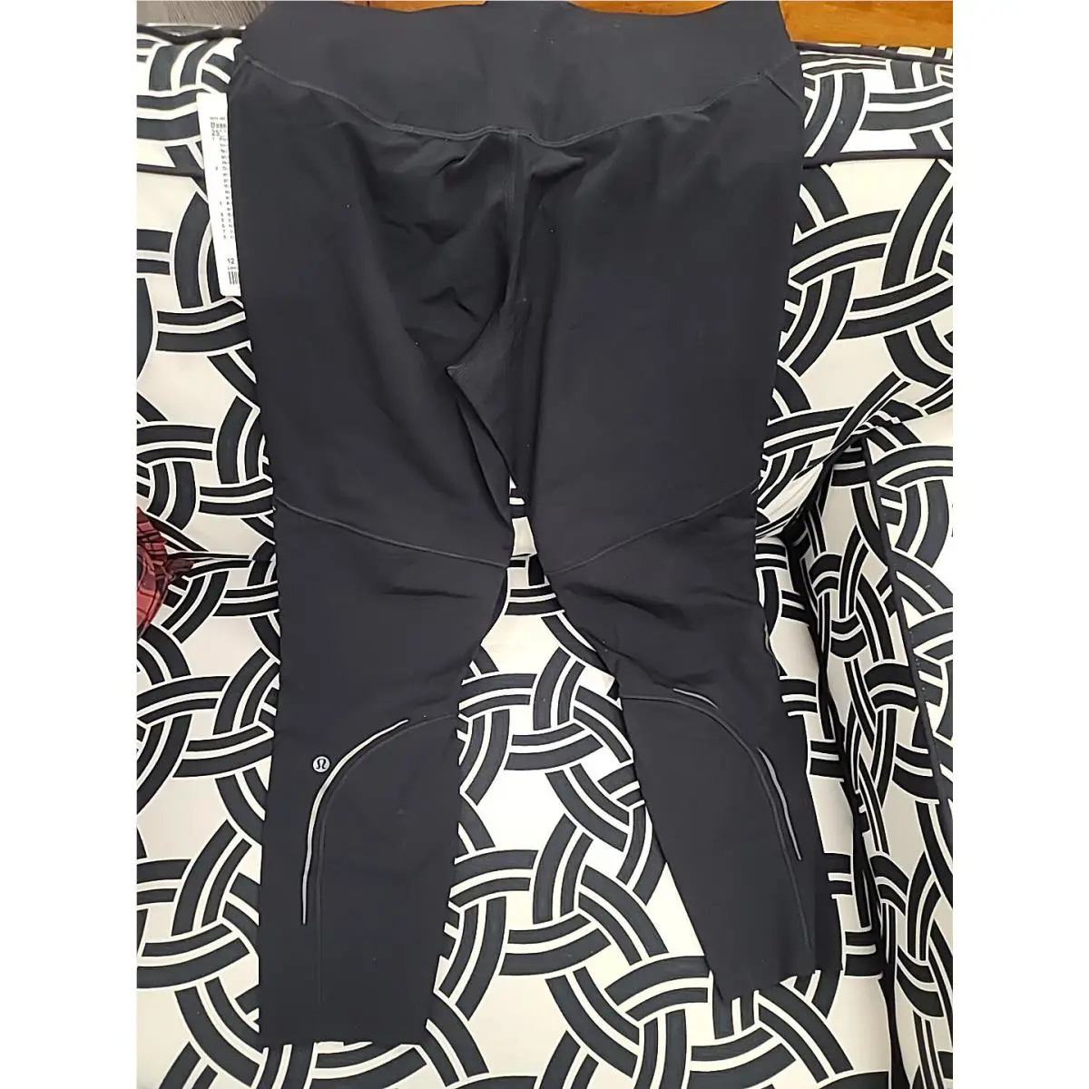 Lululemon clothing - Black 4