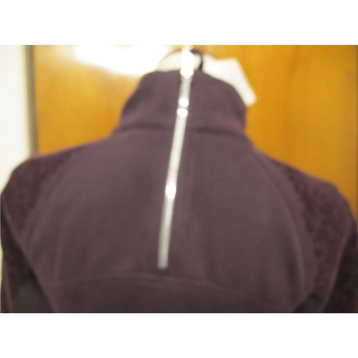 Lululemon clothing - chocolate 10