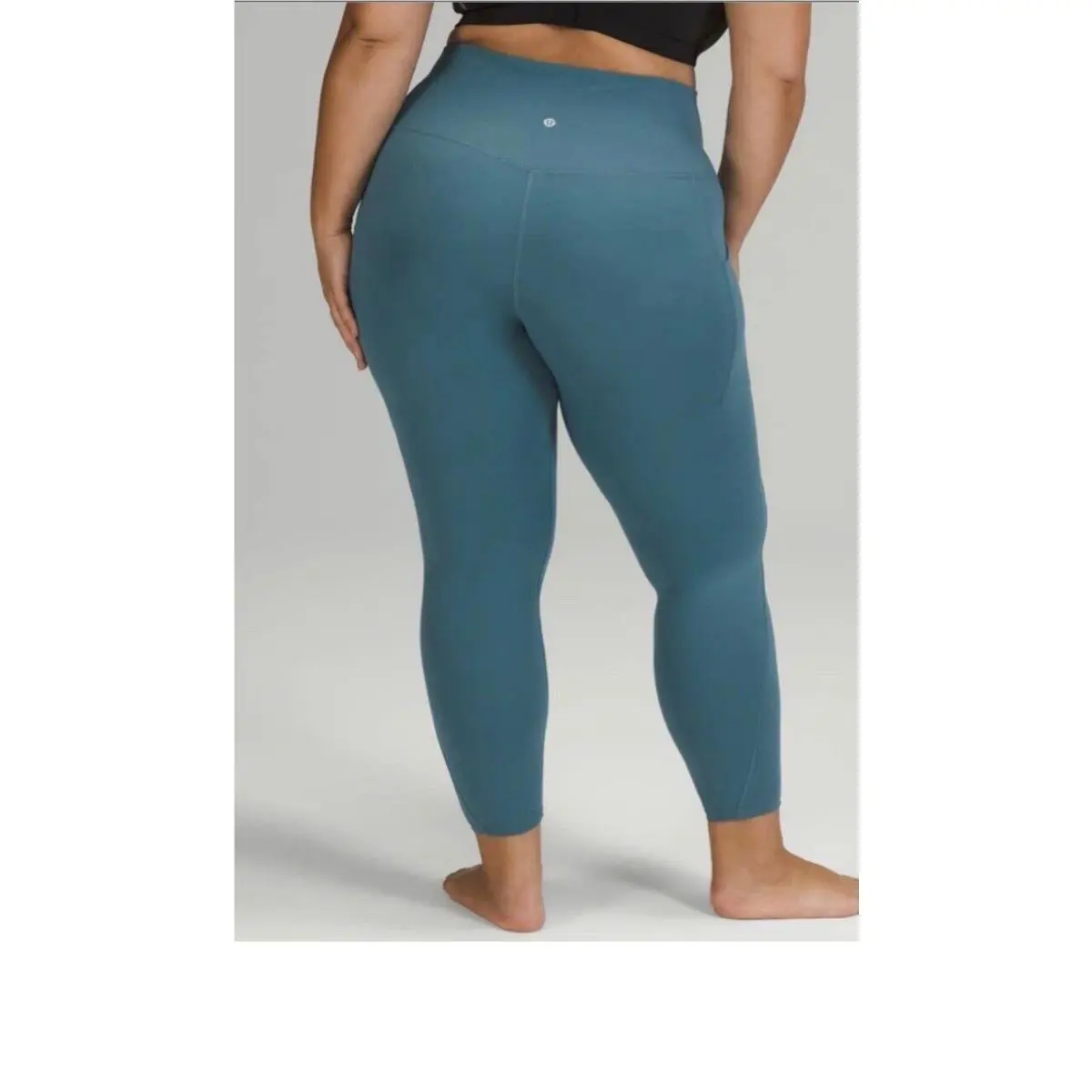 Lululemon clothing - Capture blue 1