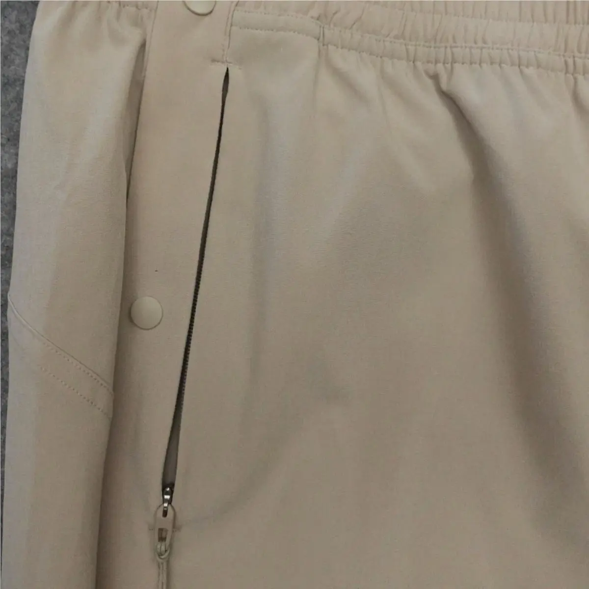Lululemon clothing - Beige 1