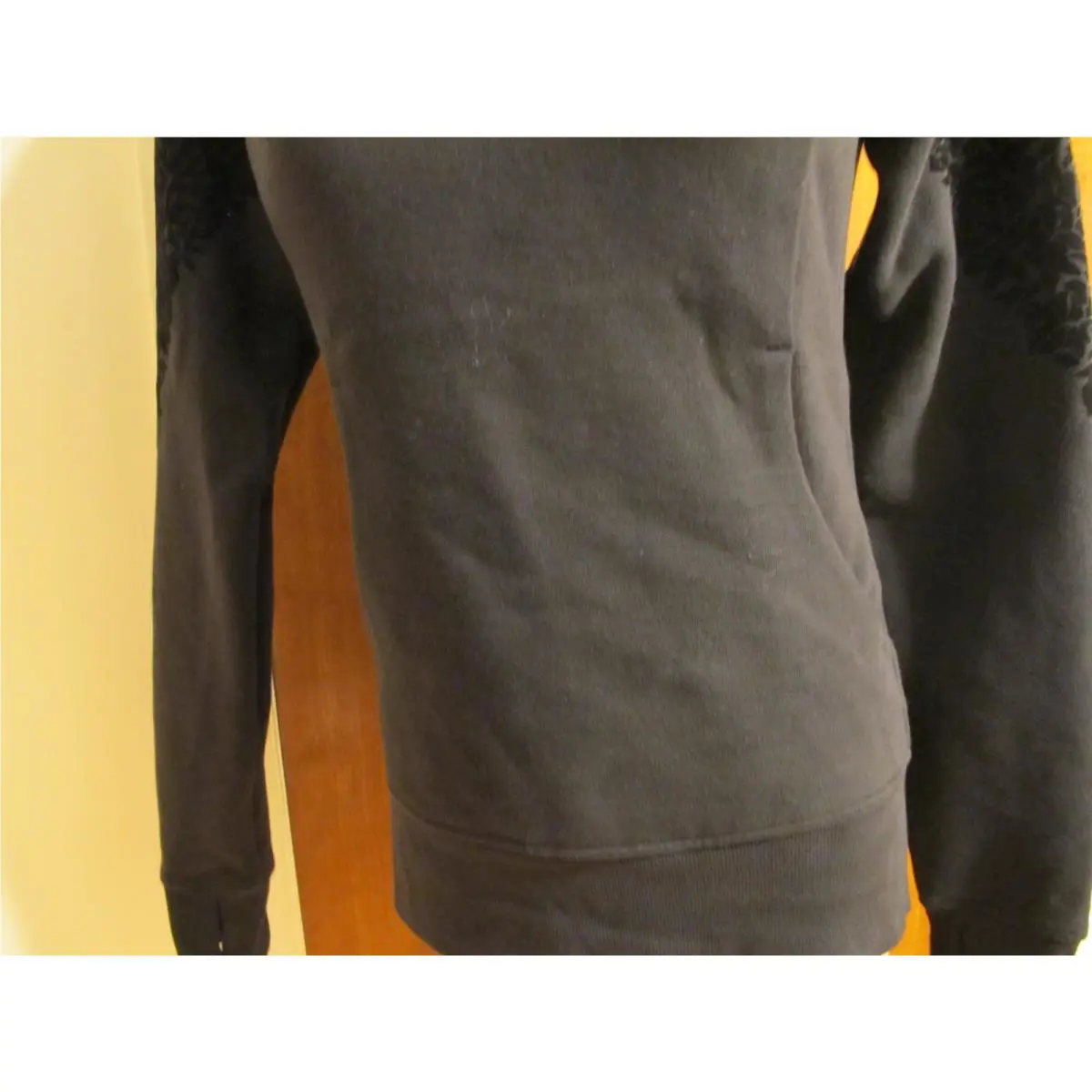 Lululemon clothing - Black 5