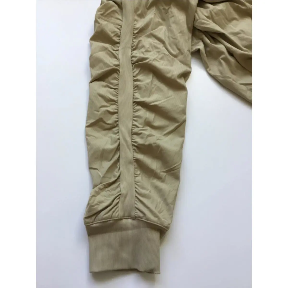 Lululemon clothing - Beige 2