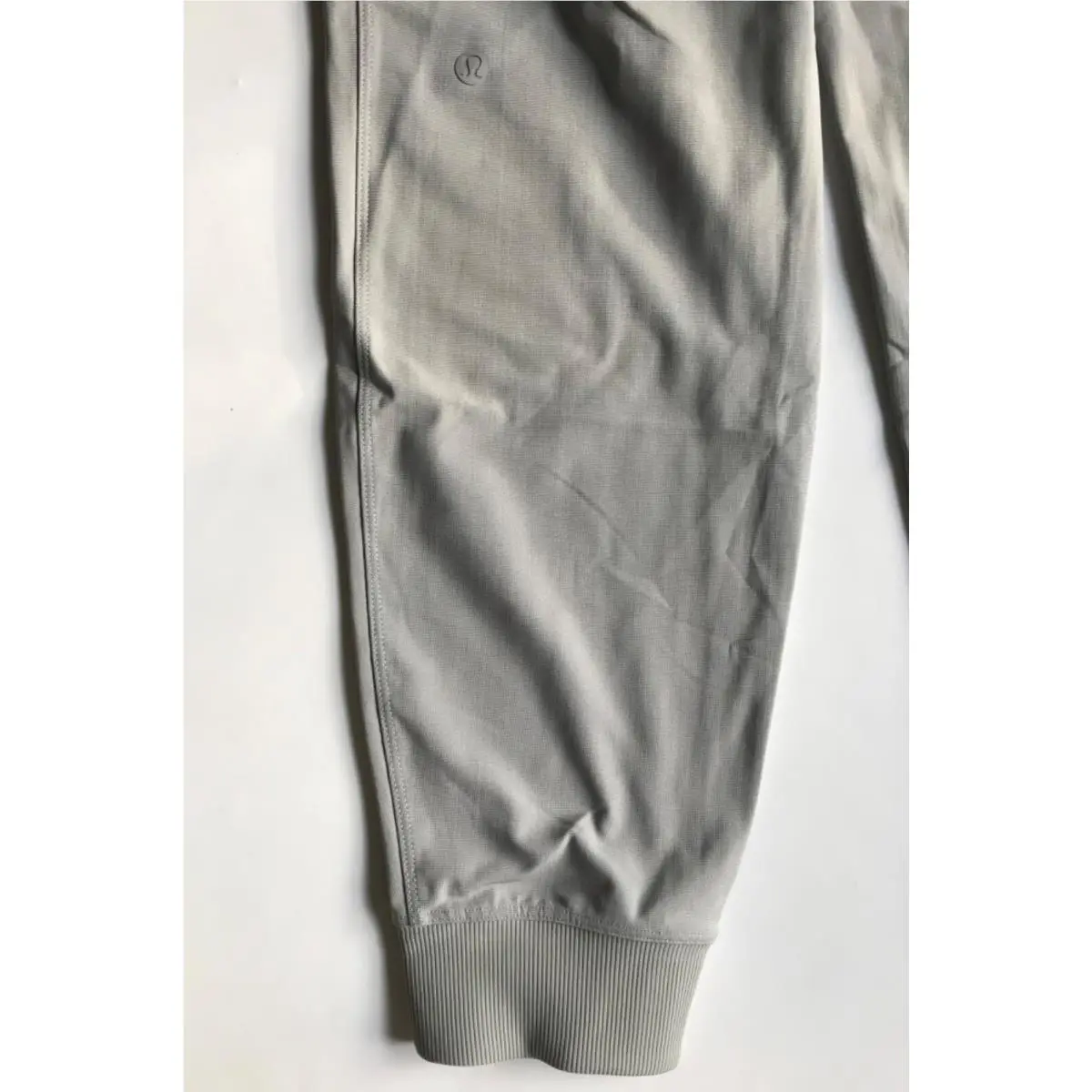 Lululemon clothing - Grey 3