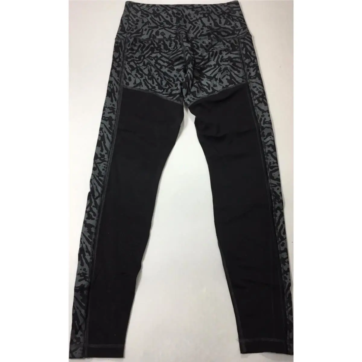 Lululemon clothing - Gray 0