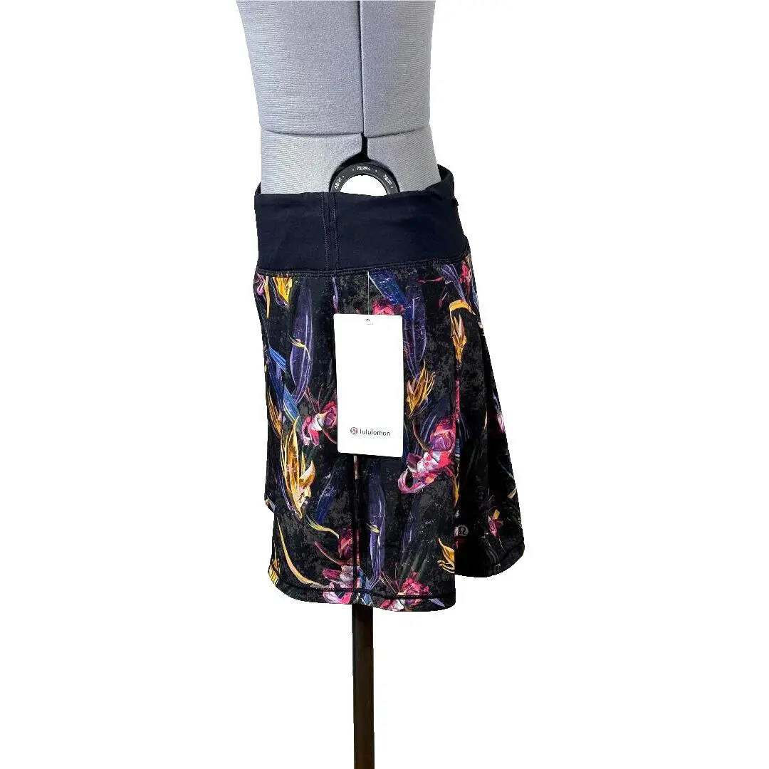 Lululemon clothing - black multi 4