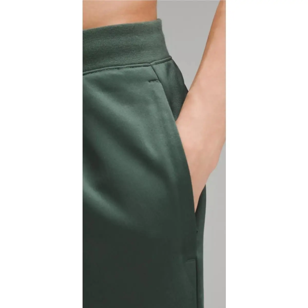 Lululemon clothing - LM5AUXS - Dark Forest 2