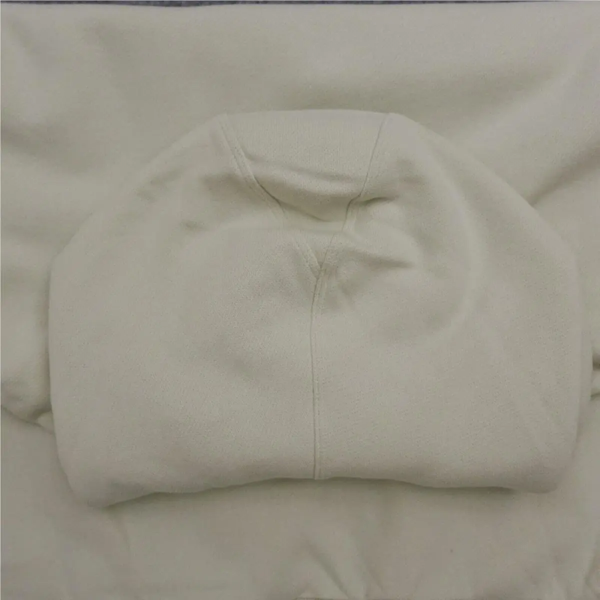 Lululemon clothing - Bone 2