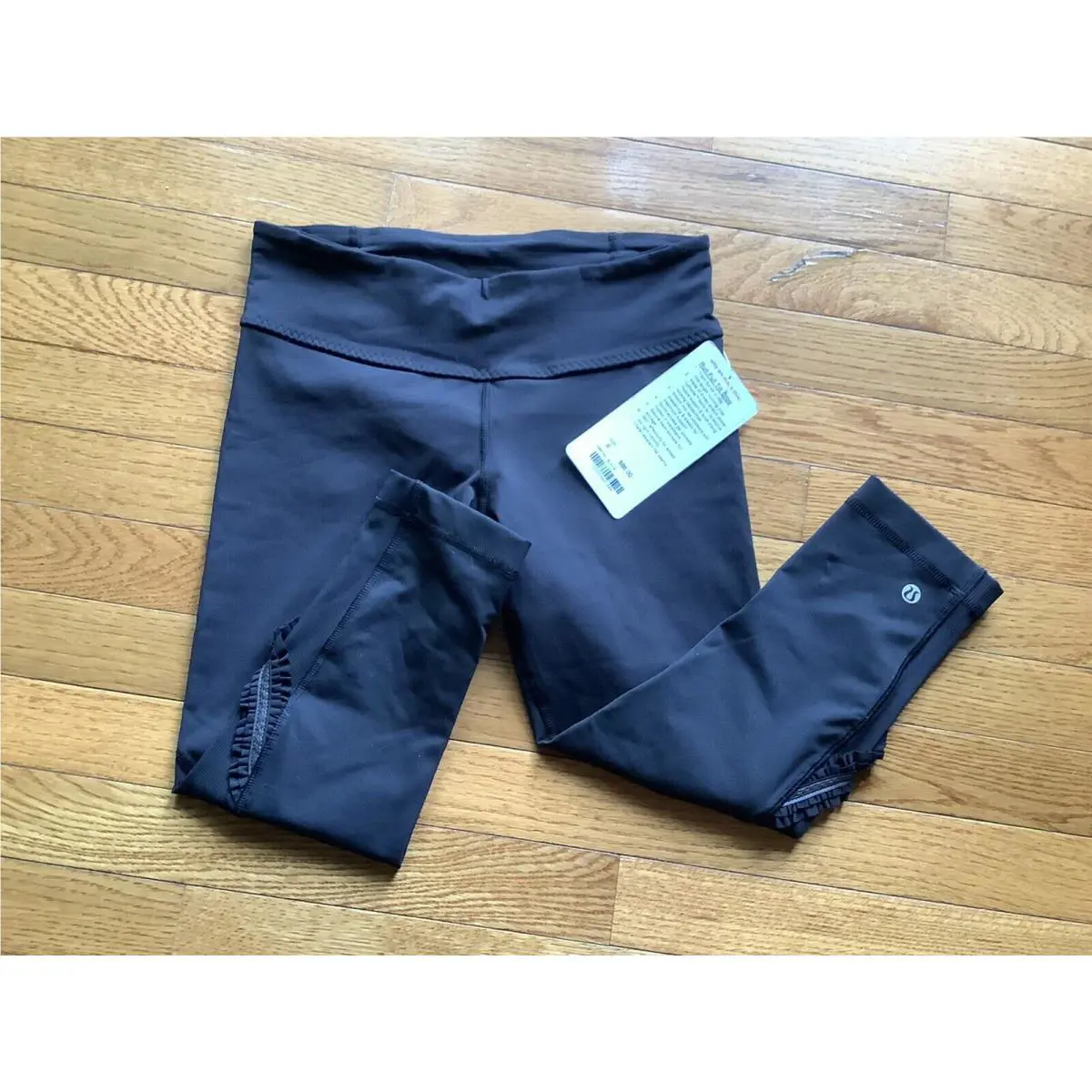 Lululemon clothing - Black 1