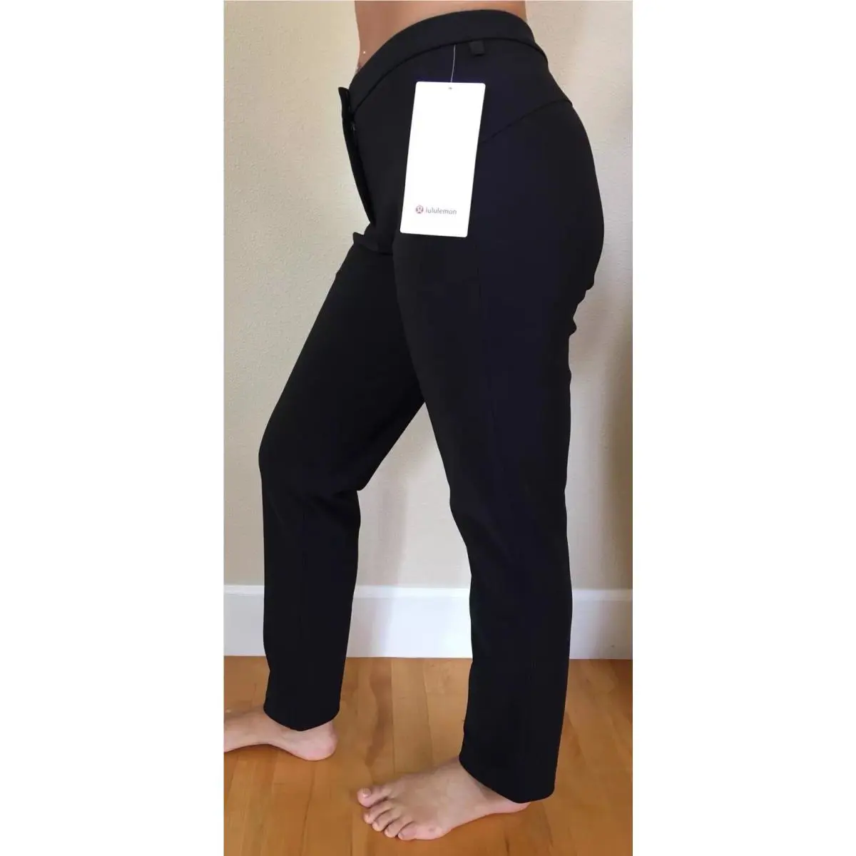 Lululemon clothing - Black, Manufacturer: Black 6