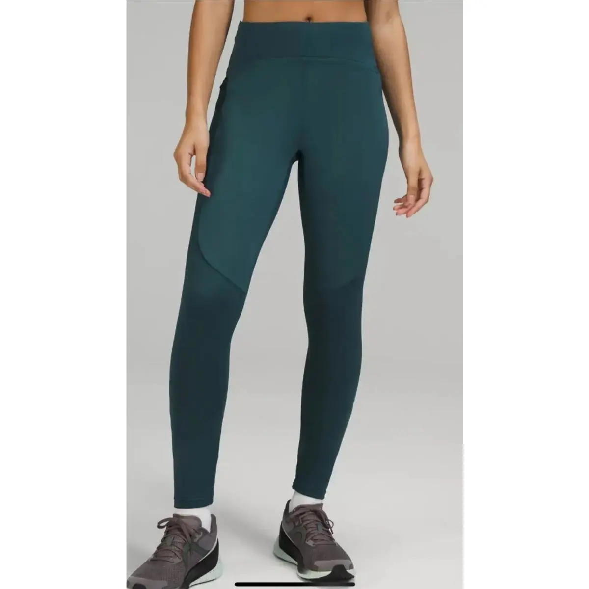 Lululemon clothing - Green 3