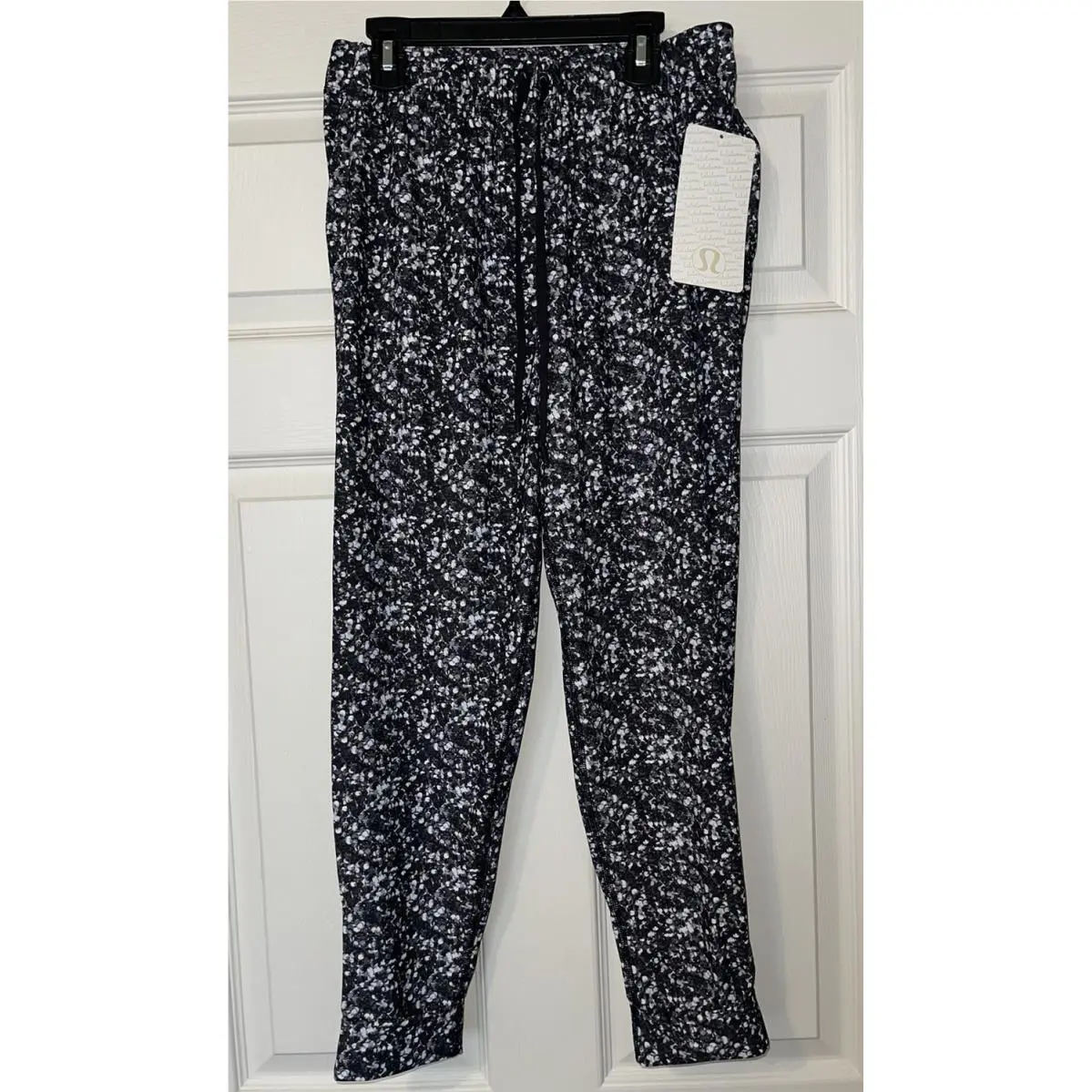 Lululemon clothing - Black Gray 2