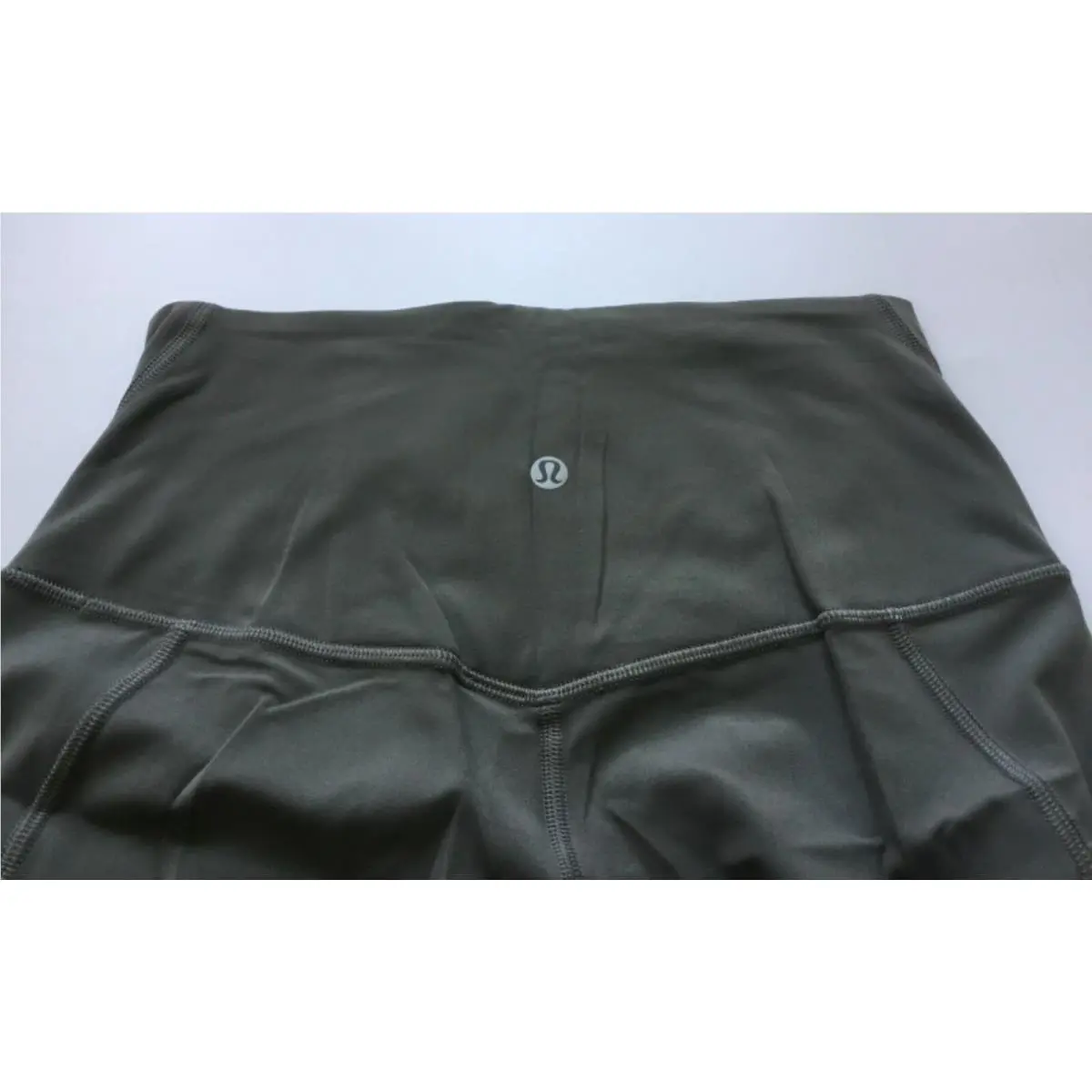 Lululemon clothing - Green 2