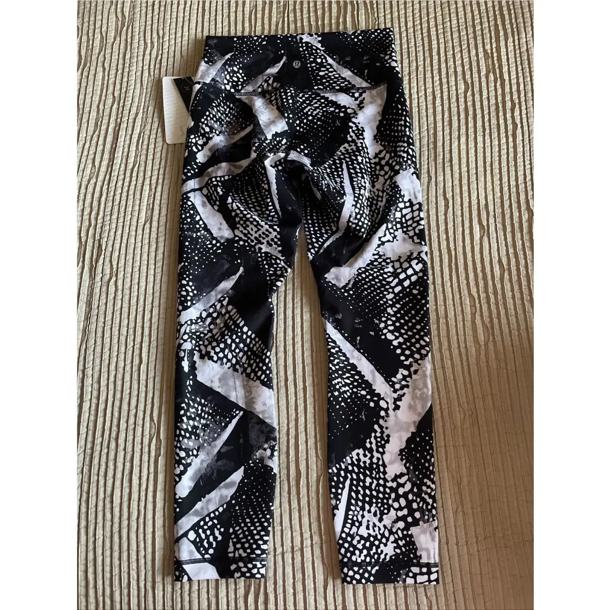 Lululemon clothing - W5L94S - W5L94S - Black White Gray 5