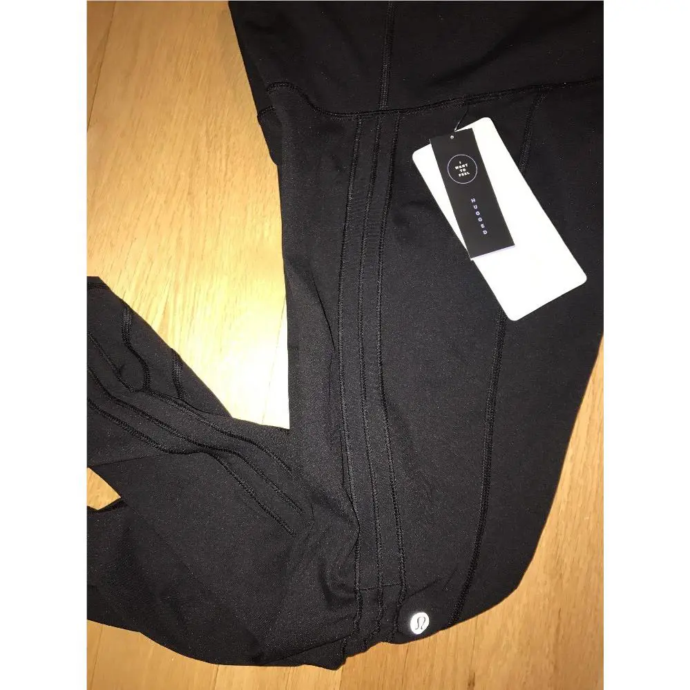 Lululemon clothing - Black 4