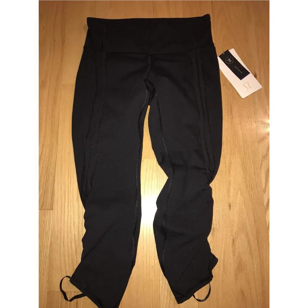 Lululemon clothing - Black 7